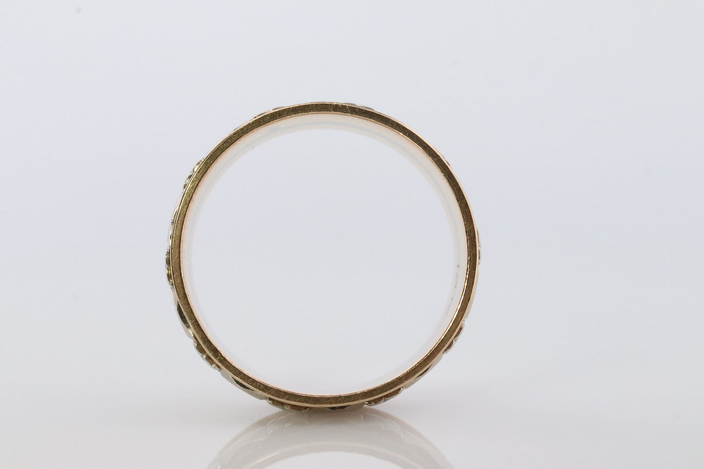 14k Wide Textured Daisy Ornate band. Vintage Flower Blossom engraved design. 8mm wide. Brushed with Blossom Flower inlay.
