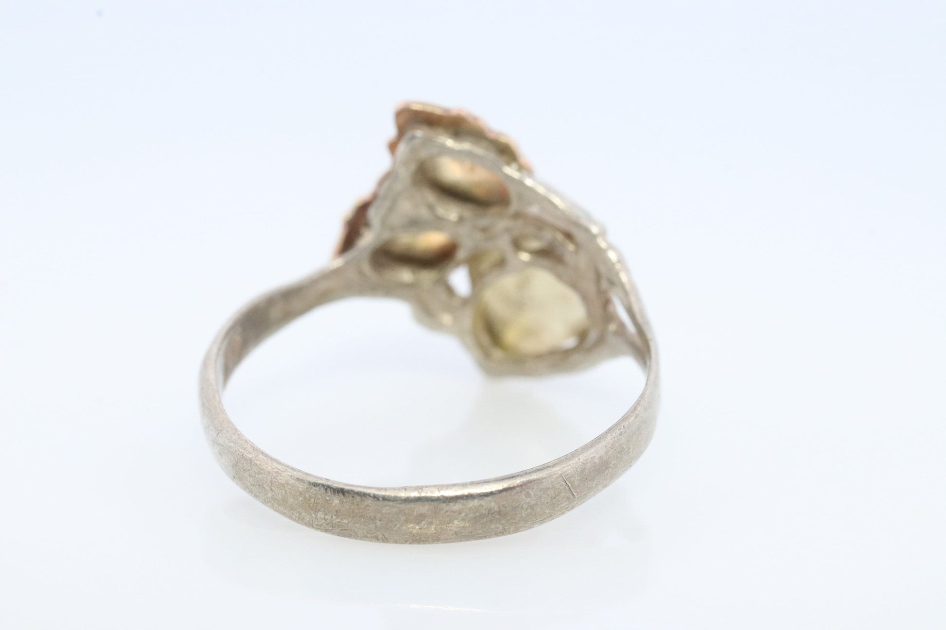 Black Hills Gold ring. 925 Sterling Silver and 12k Black Hills Gold inlay band. Dainty ring.