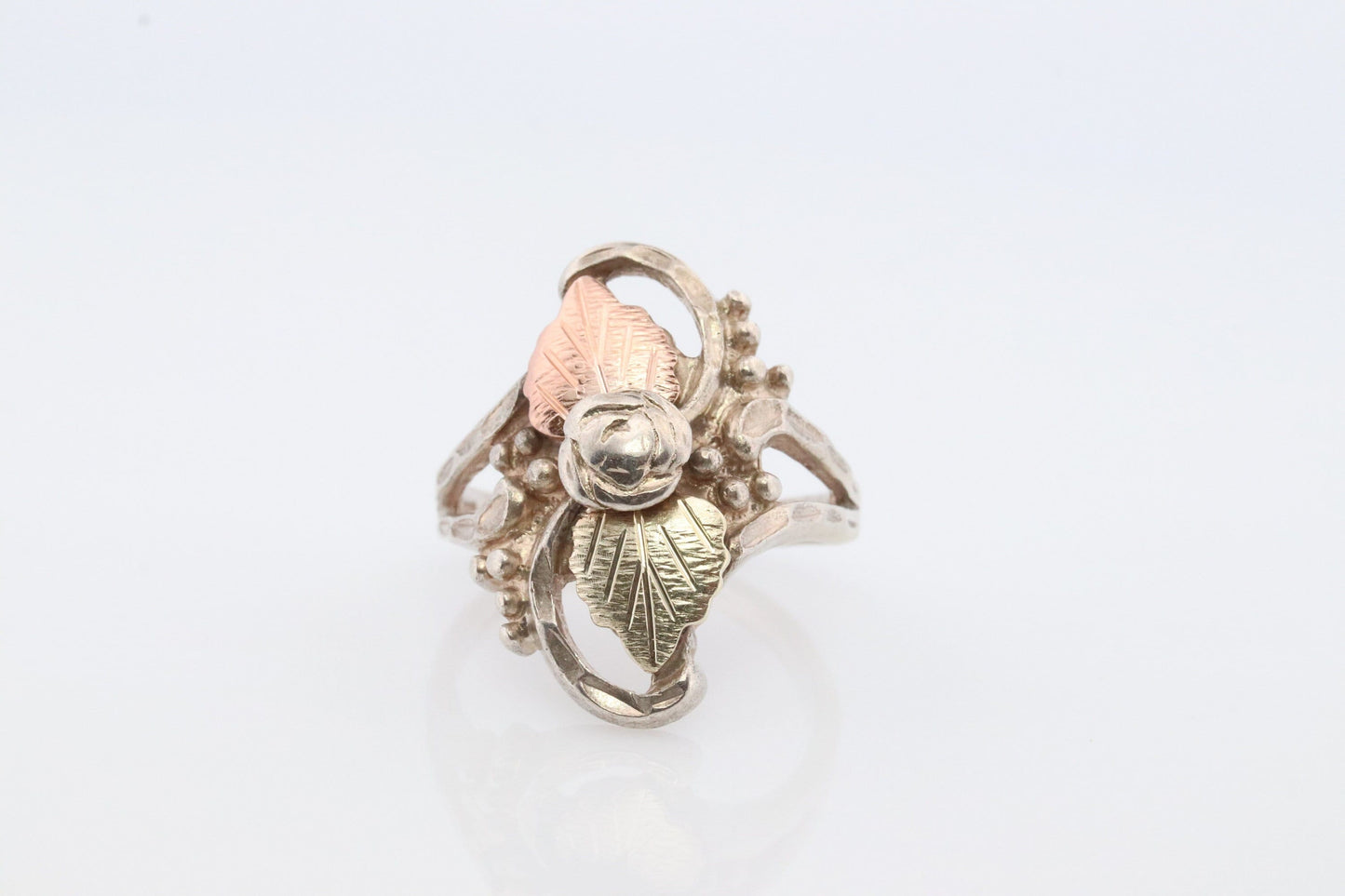 Black Hills Gold Sterling Silver Band. 12k Black Hills Gold Inlays ring. Large Heavy Ring.