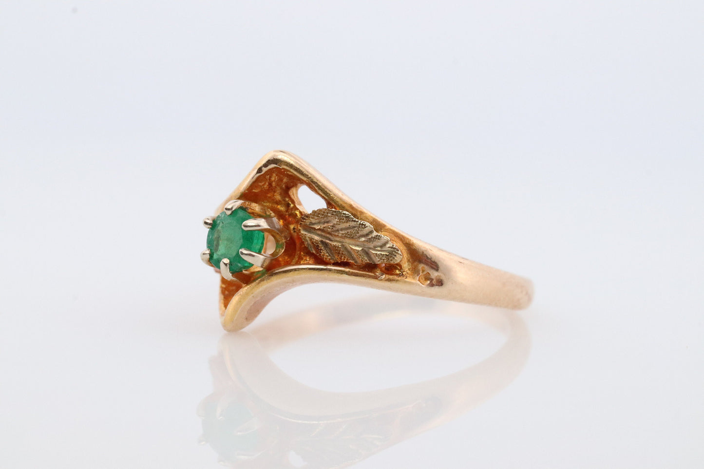 Black Hills Gold Ring. 10k Multi-Tone Emerald Black Hills Gold Statement Ring. Green Genuine Emerald Black Hills band.