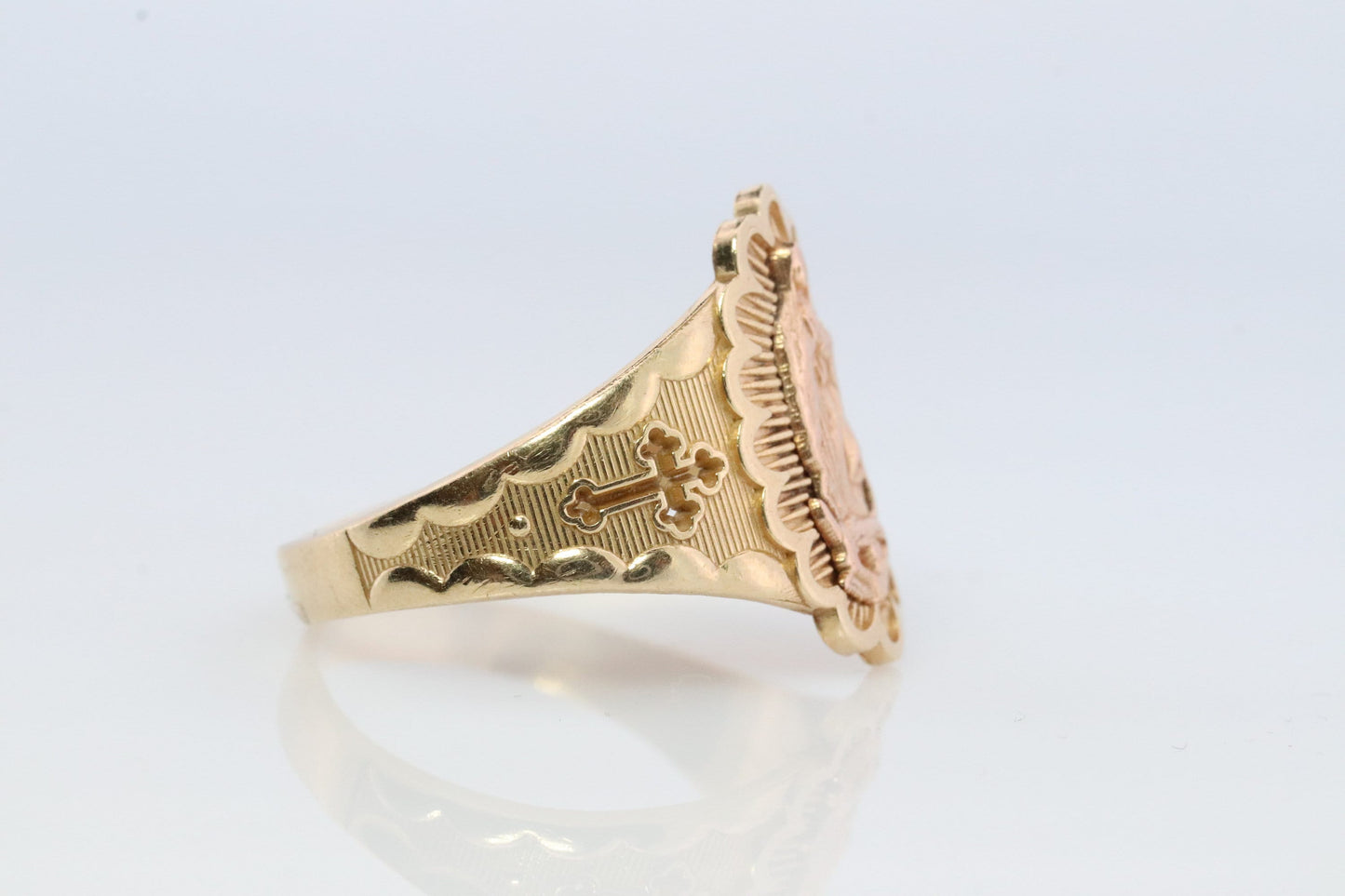 Vintage 14k Yellow Gold Pendant. Marian Cross Band. Madonna Pendant. VIRGIN Mary Ring. Mother Medallion Signet ring.