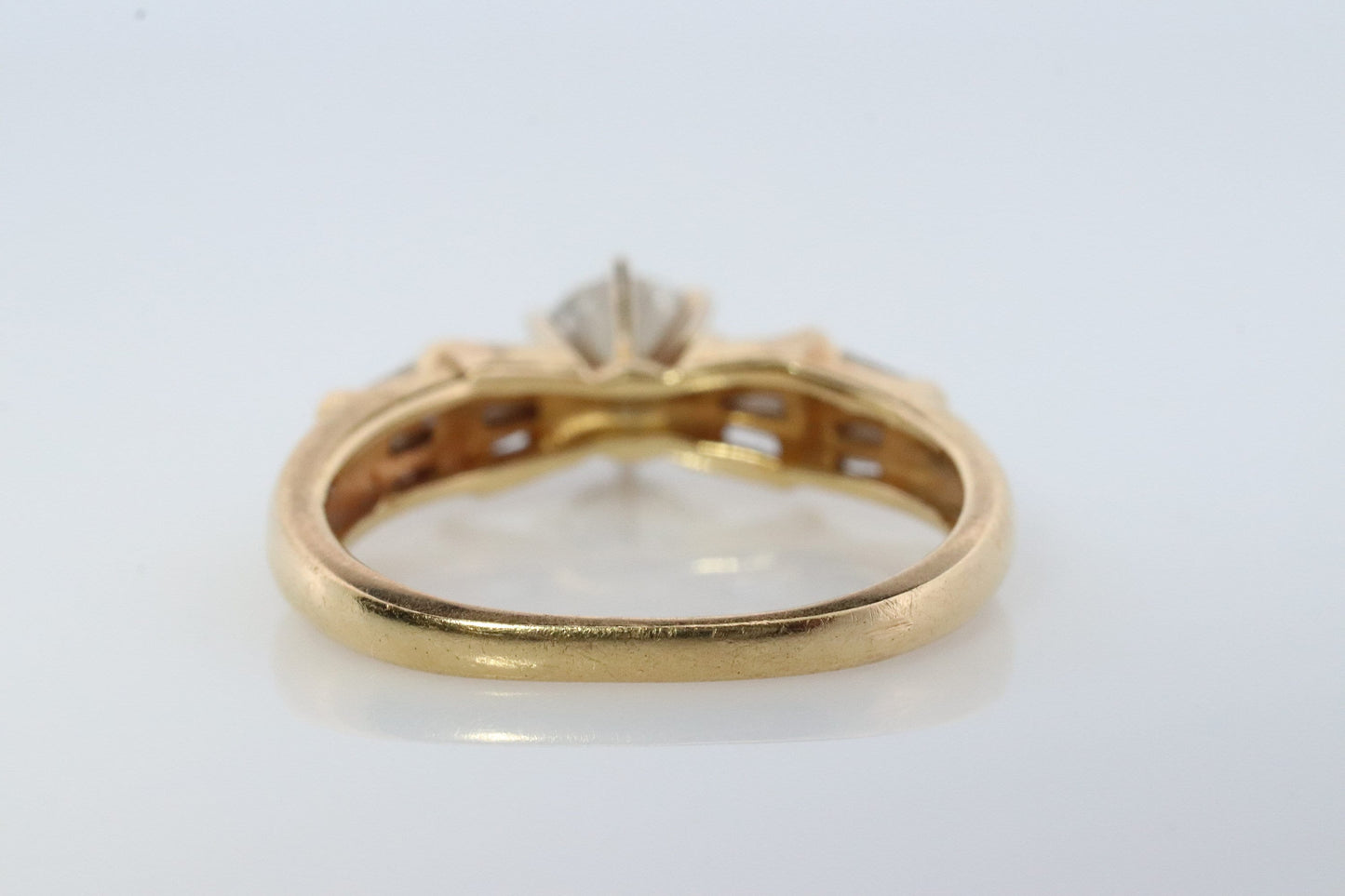 18k Round VS Genuine Diamond Solitaire Ring . Engagement set. Baguette channel set Wedding band. Stunning VS Diamond. Total 1ct.