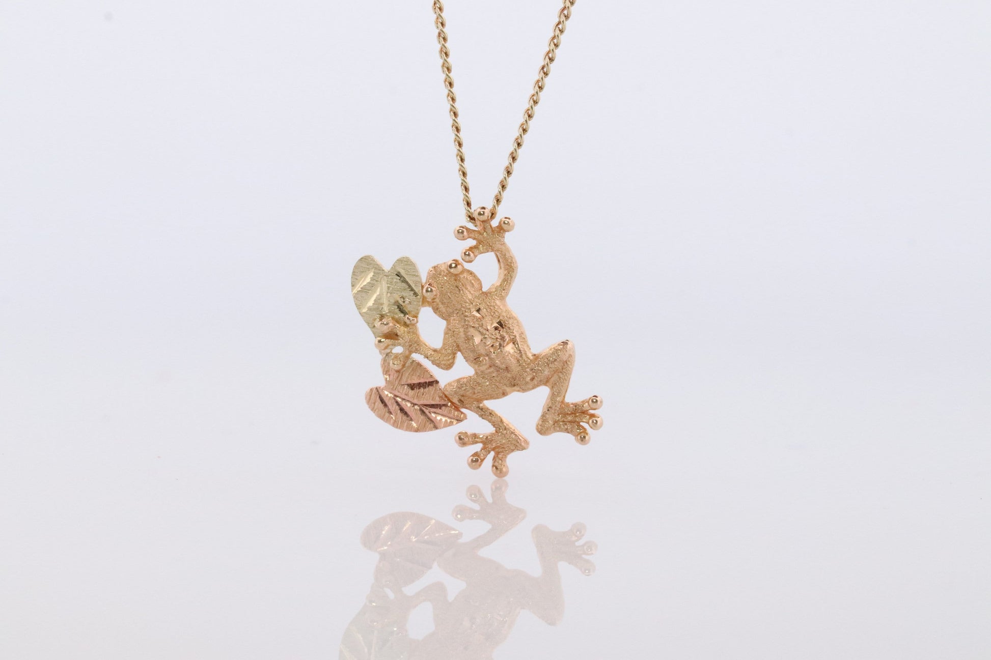 Black Hills Gold Pendant. Black Hills Gold FROG pendant