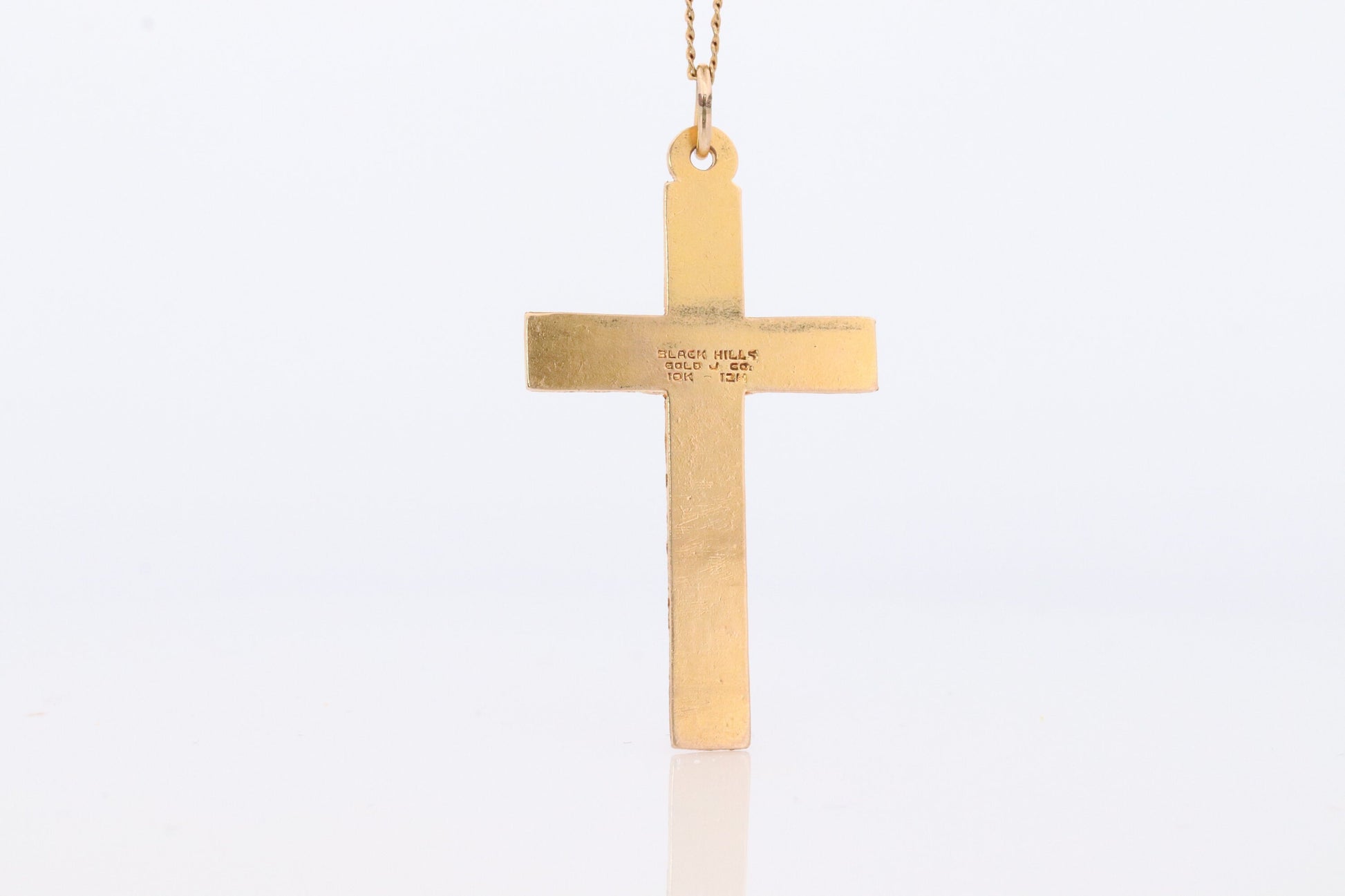 Black Hills Gold Cross Necklace. 10k multi tone Black Hills Gold Crucifix Pendant