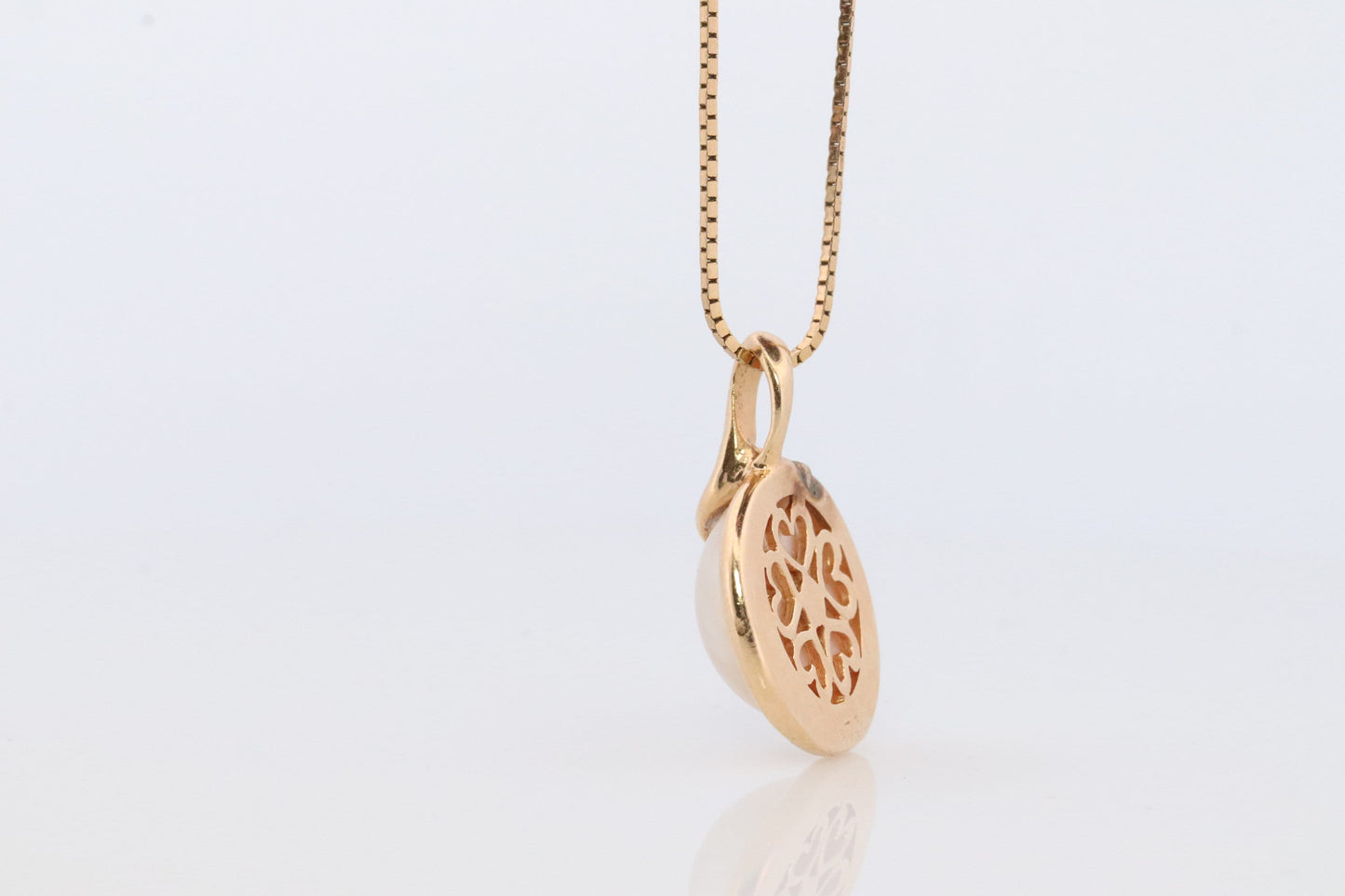 14k Round MABE Pearl Diamond Pendant. Pearl Pendant. Oritalia Mabe Pearl Drop pendant with box chain necklace.