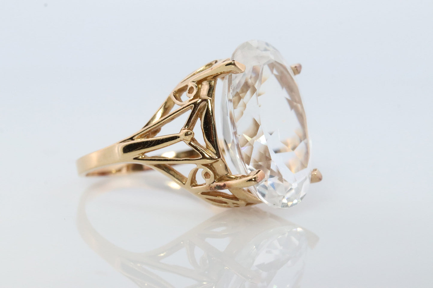 10k Gold LARGE White Topaz ring. Clyde Duneier CID Oval Topaz Solitaire. Huge Topaz Ring.