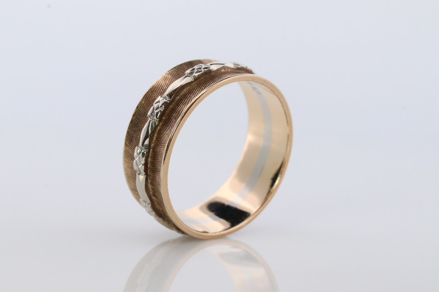 14k Wide Textured Daisy Ornate band. Vintage Flower Blossom engraved design. 8mm wide. Brushed with Blossom Flower inlay.