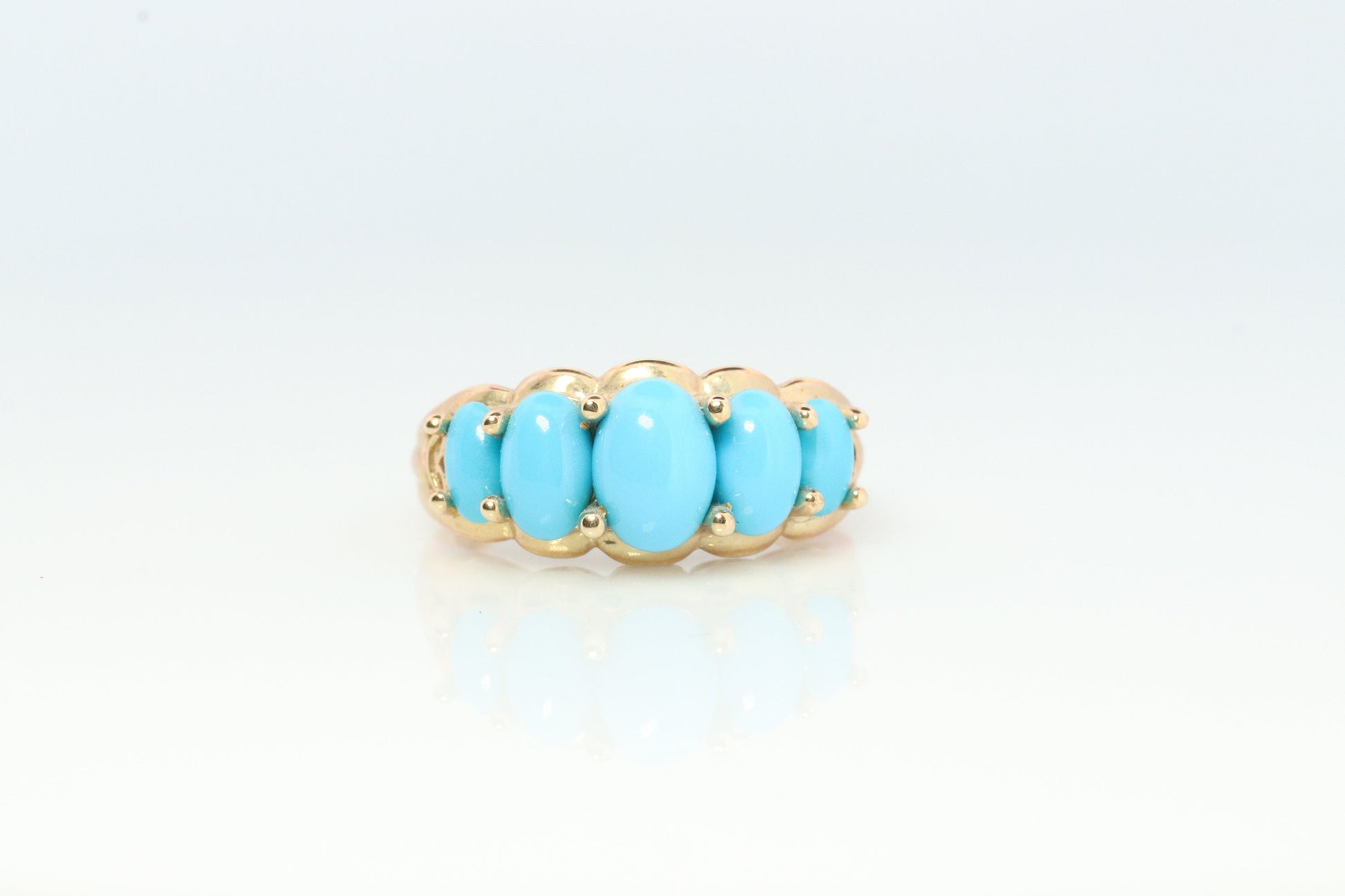 10k Oval Turquoise Cabochon Ring. 10k Aquamarine Turquoise Cluster Band.