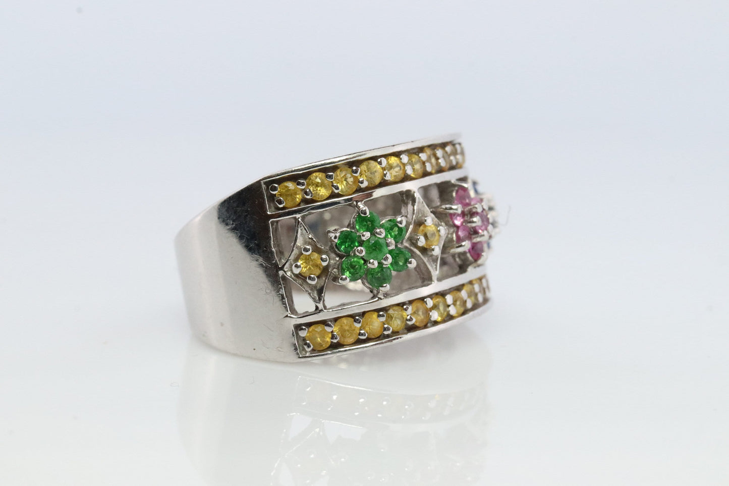 Le Vian Flower Wide Ring. 14k White gold Levian Le Vian Rubies Sapphires and Emeralds Daisy Pattern.