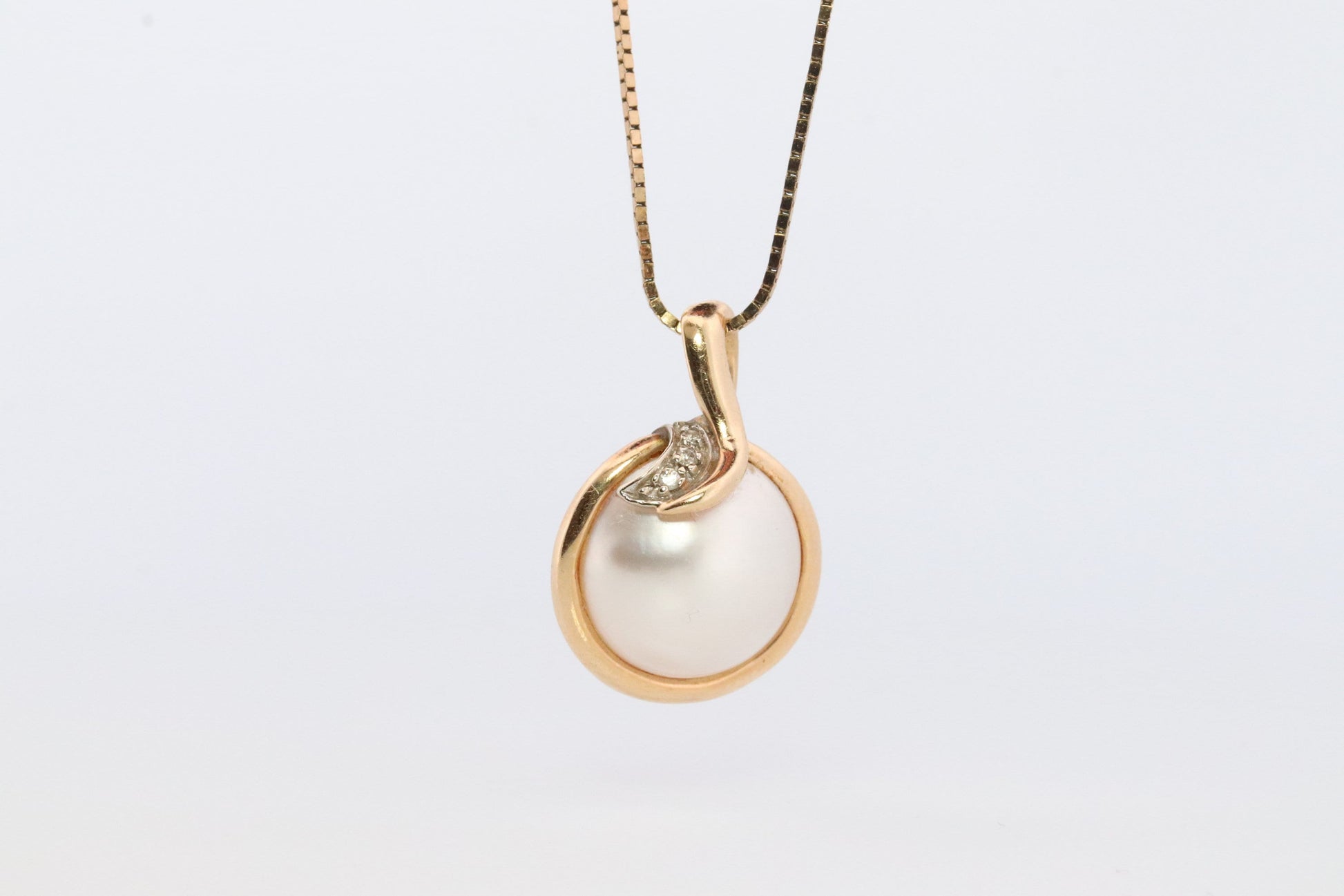 14k Round MABE Pearl Diamond Pendant. Pearl Pendant. Oritalia Mabe Pearl Drop pendant with box chain necklace.