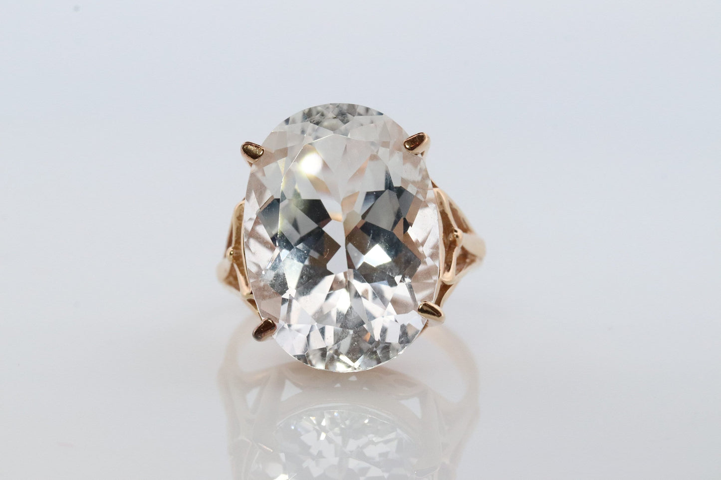 10k Gold LARGE White Topaz ring. Clyde Duneier CID Oval Topaz Solitaire. Huge Topaz Ring.