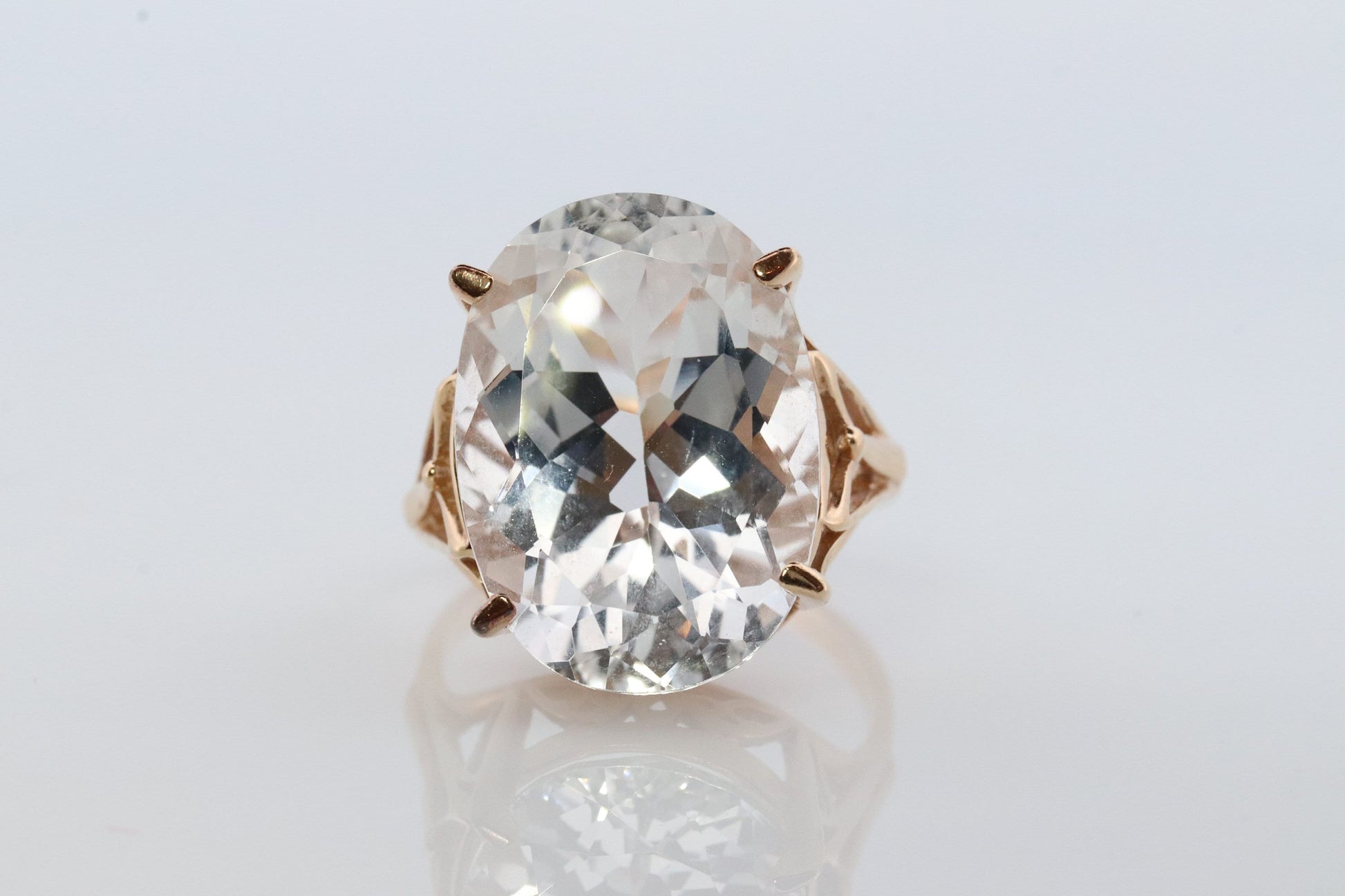 10k Gold LARGE White Topaz ring. Clyde Duneier CID Oval Topaz Solitaire. Huge Topaz Ring.