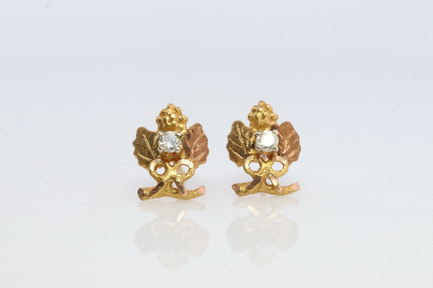 Black Hills Gold Diamond earrings. 10k / 12k Black Hills Vine Leaves Diamond Studs earrings. Stud earrings.