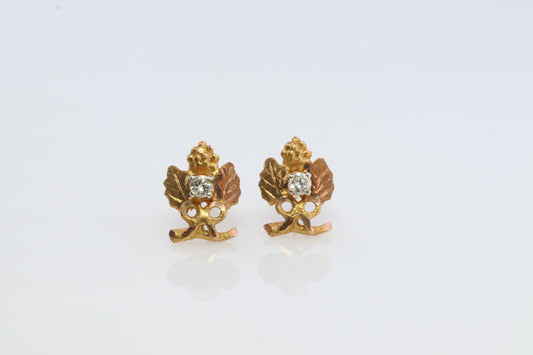 Black Hills Gold Diamond earrings. 10k / 12k Black Hills Vine Leaves Diamond Studs earrings. Stud earrings.