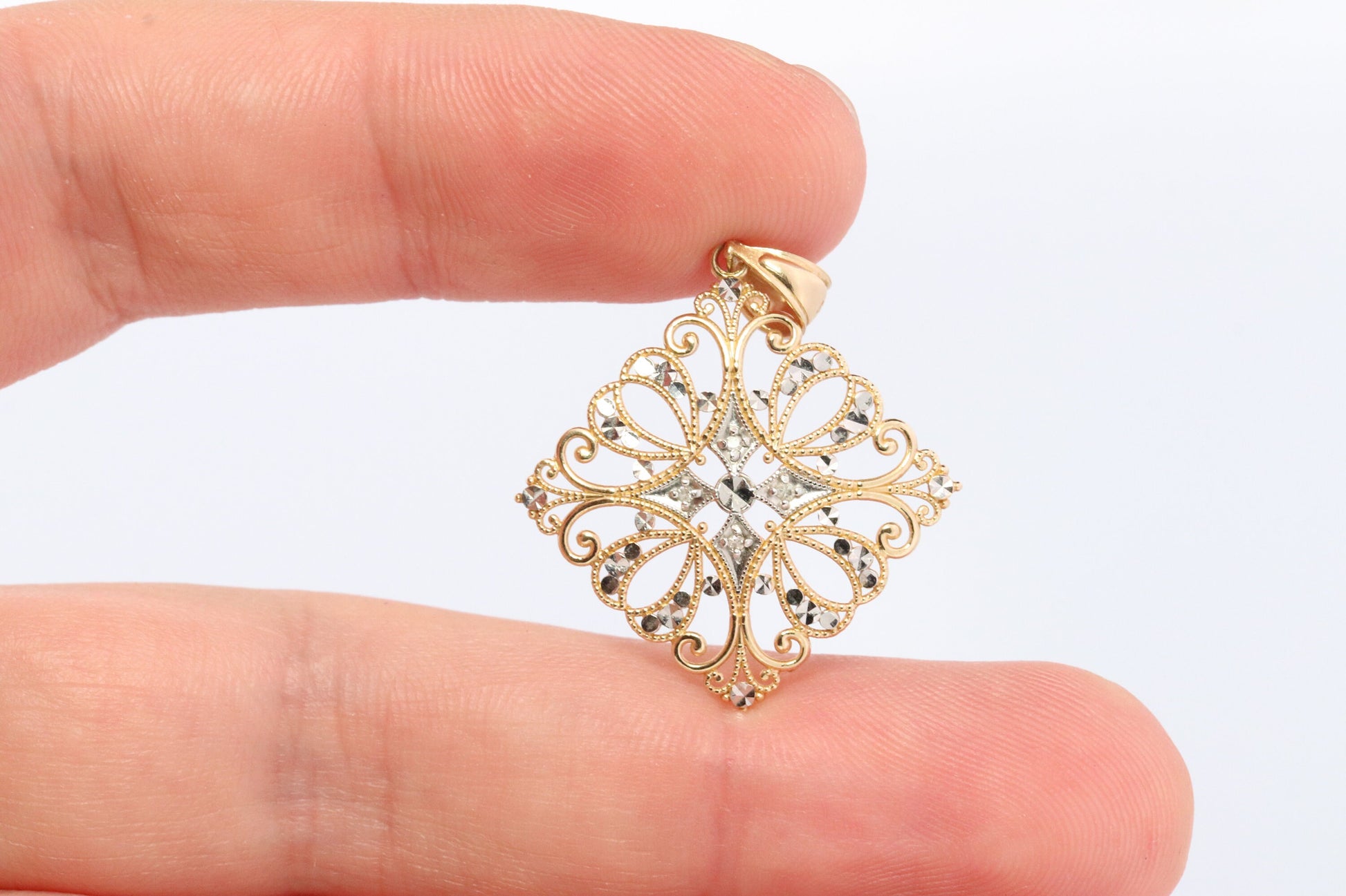 14k Filigree Diamond Pendant Medallion. 14k Gold Geometric Medallion Open Diamond Cut. Rhombus Medallion Pendant.