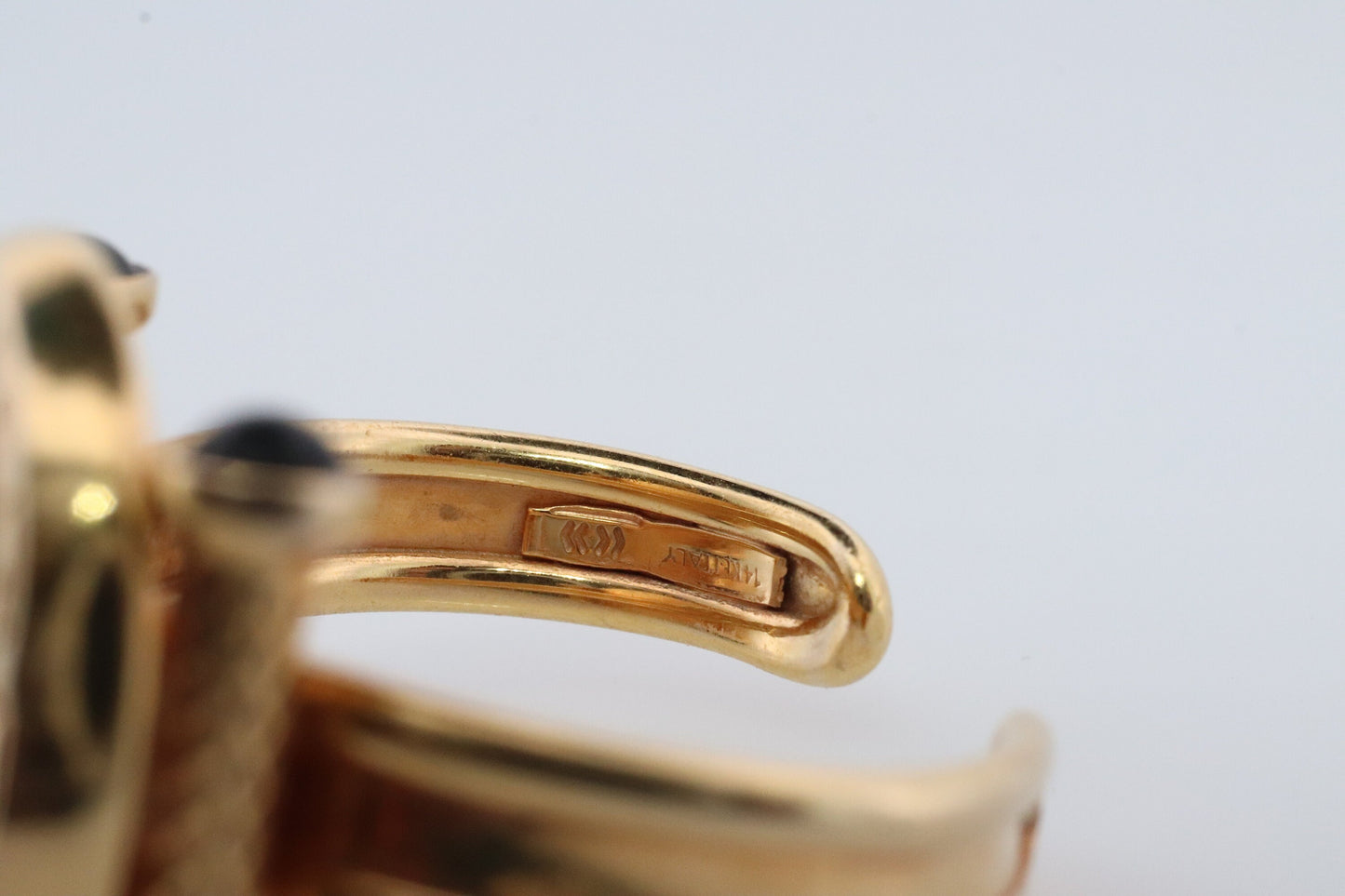 14k Panther Leopard Jaguar Cheetah Onyx ring. Etruscan Revival Onyx Adjustable Ring.