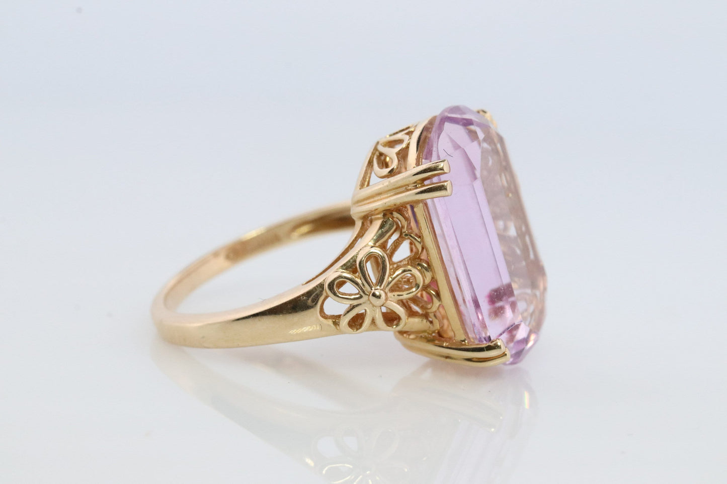14k Butterfly Ring. 14k Yellow Gold and PINK TOPAZ ring. Butterfly Background ring.