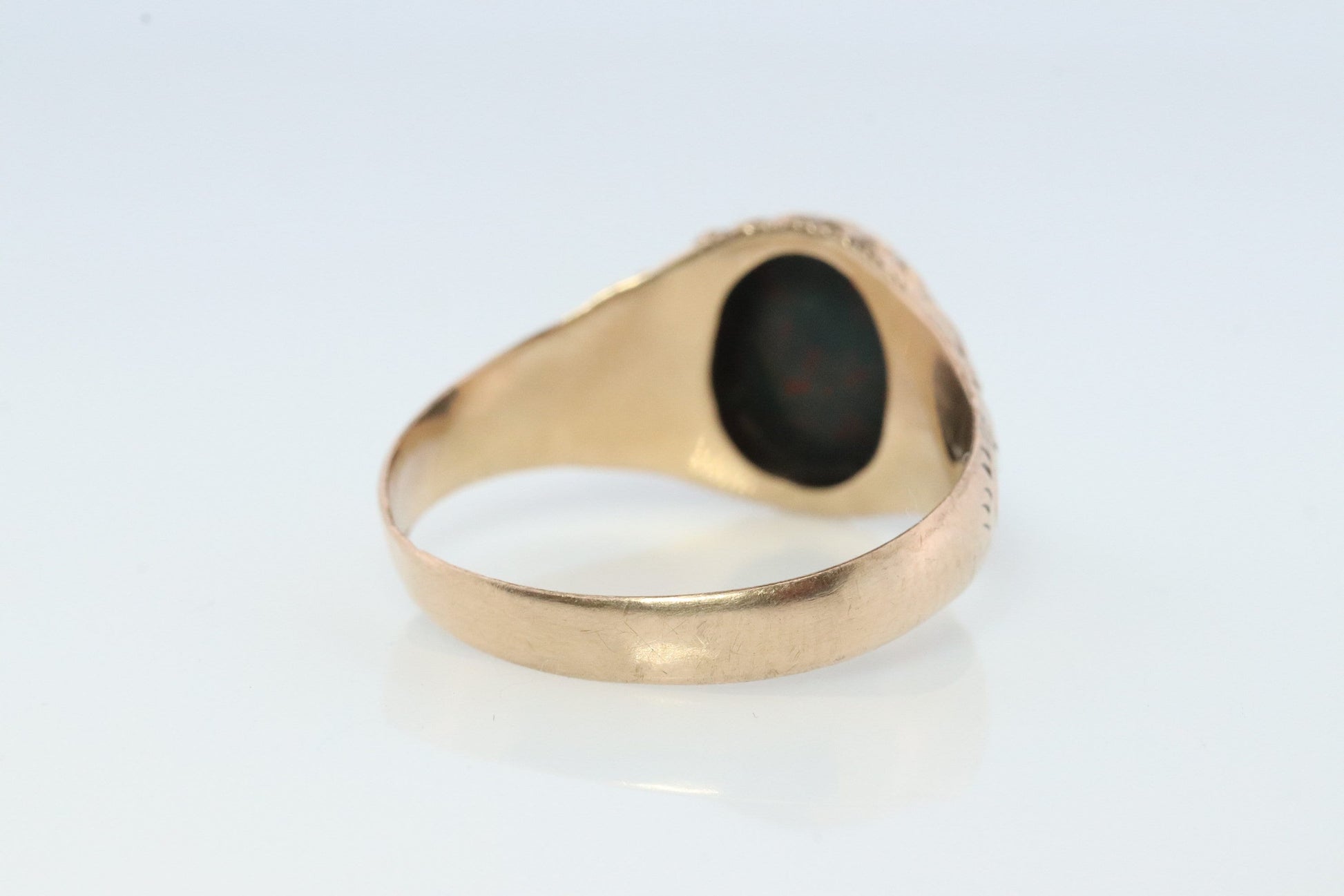 10k Bloodstone ring. Black and Red Blood stone yellow gold signet ring. Warrior Intaglio Carved ring.