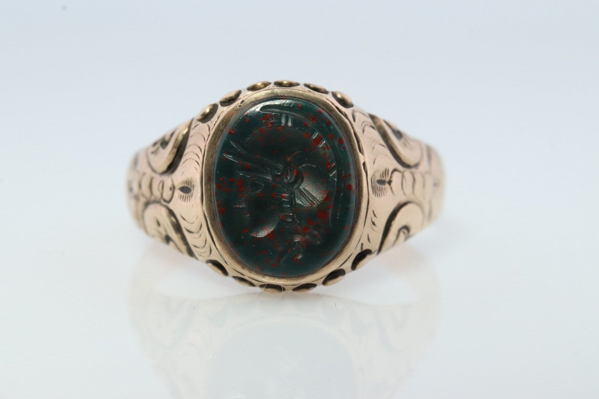 10k Bloodstone ring. Black and Red Blood stone yellow gold signet ring. Warrior Intaglio Carved ring.
