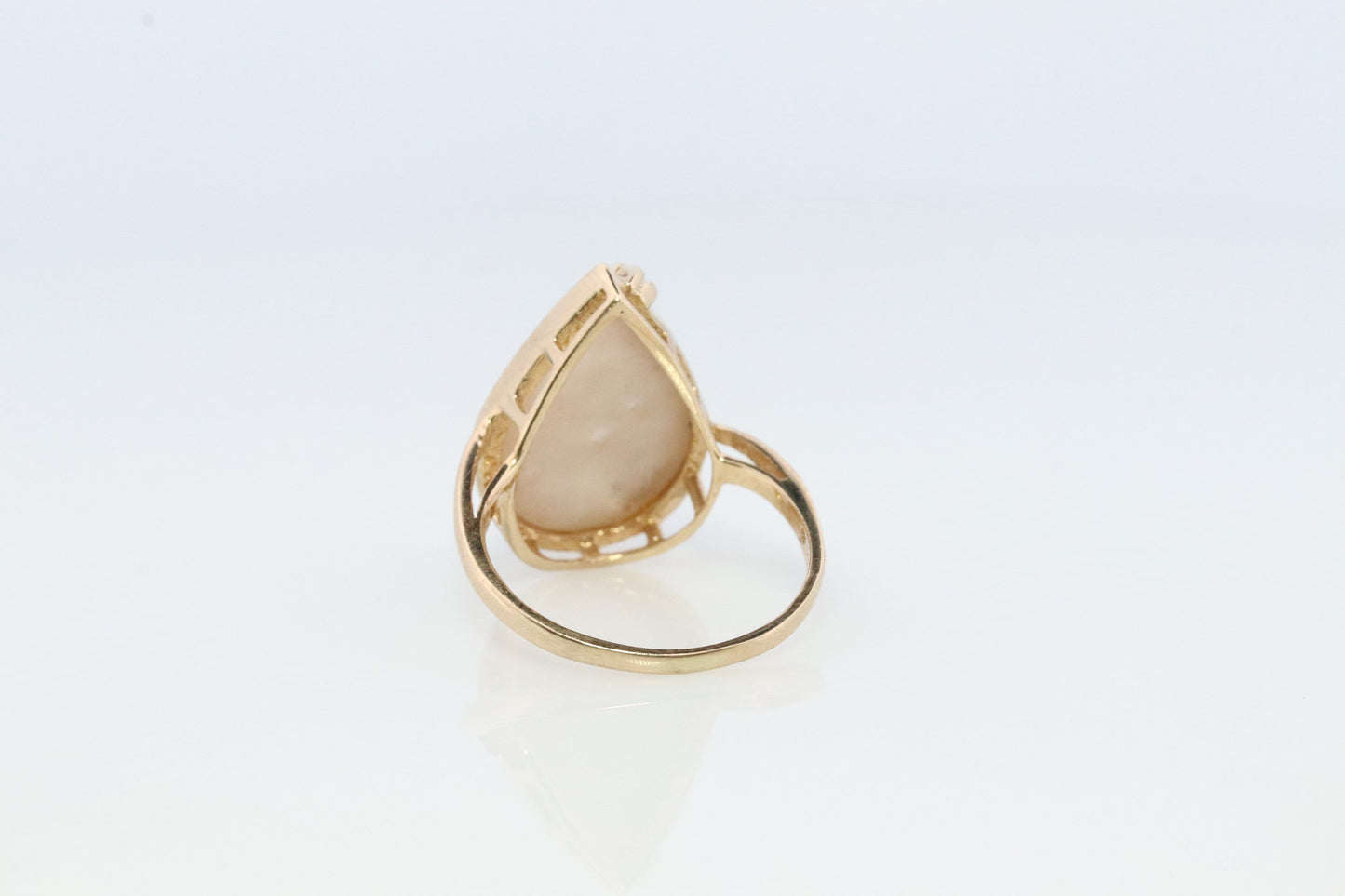 14k Large Mabe and Diamond Ring. Pear Mabe Pearl Solitaire ring with Diamond accents. IWI Imperial World Inc.