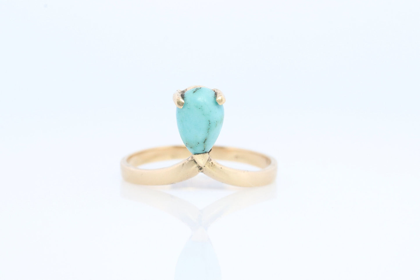 14k Drop Turquoise Cabochon stone Ring. 14k Aquamarine Turquoise Stacking Ring