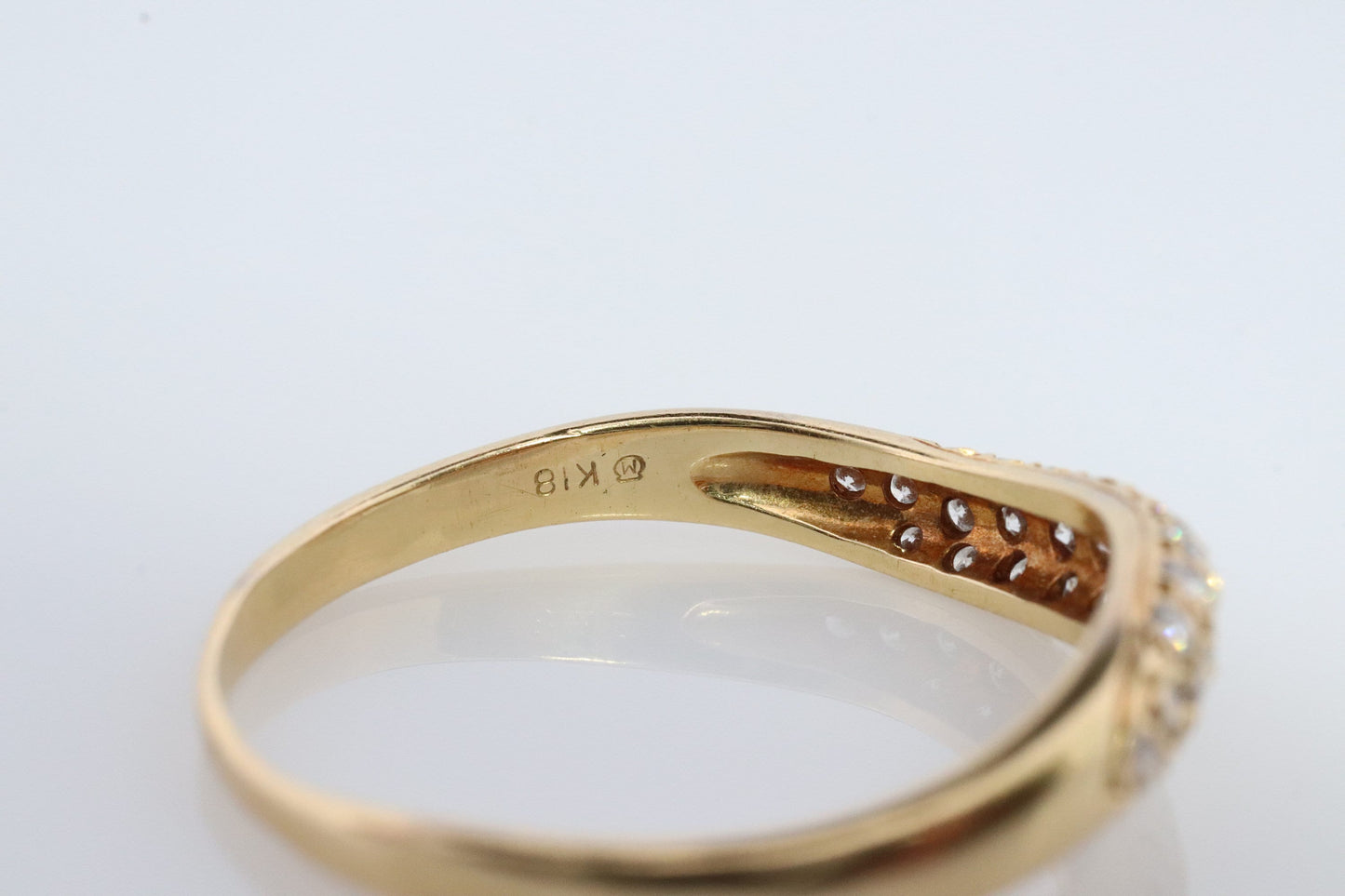 Mikimoto Ring. Vintage 18k Gold Mikimoto Diamond Pave ring. Mikimoto Diamond Cluster Bombe band. Mikimoto wave.