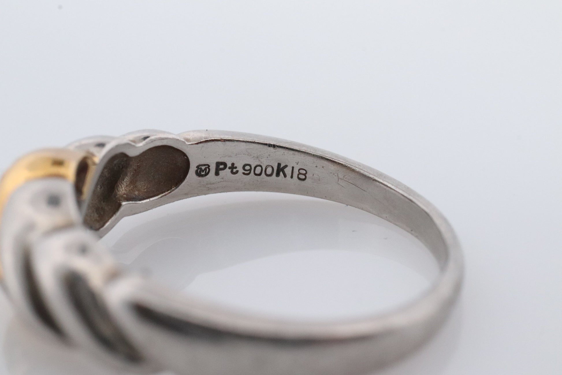 Mikimoto Ring. Vintage Platinum 18k Mikimoto Diamond Bezel set ring. Mikimoto Diamond Twist Bombe band. Mikimoto PT900. Wedding band