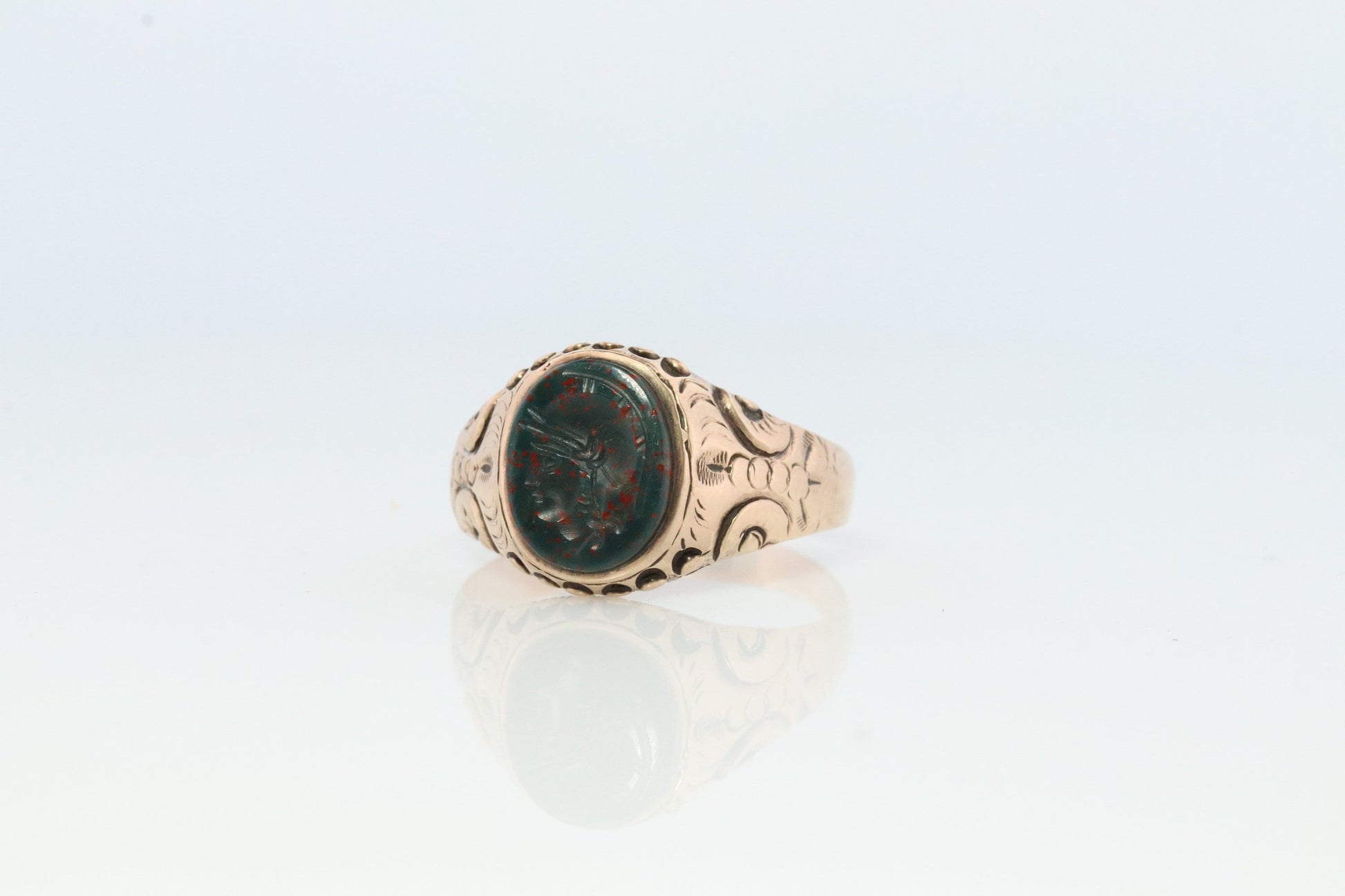 10k Bloodstone ring. Black and Red Blood stone yellow gold signet ring. Warrior Intaglio Carved ring.