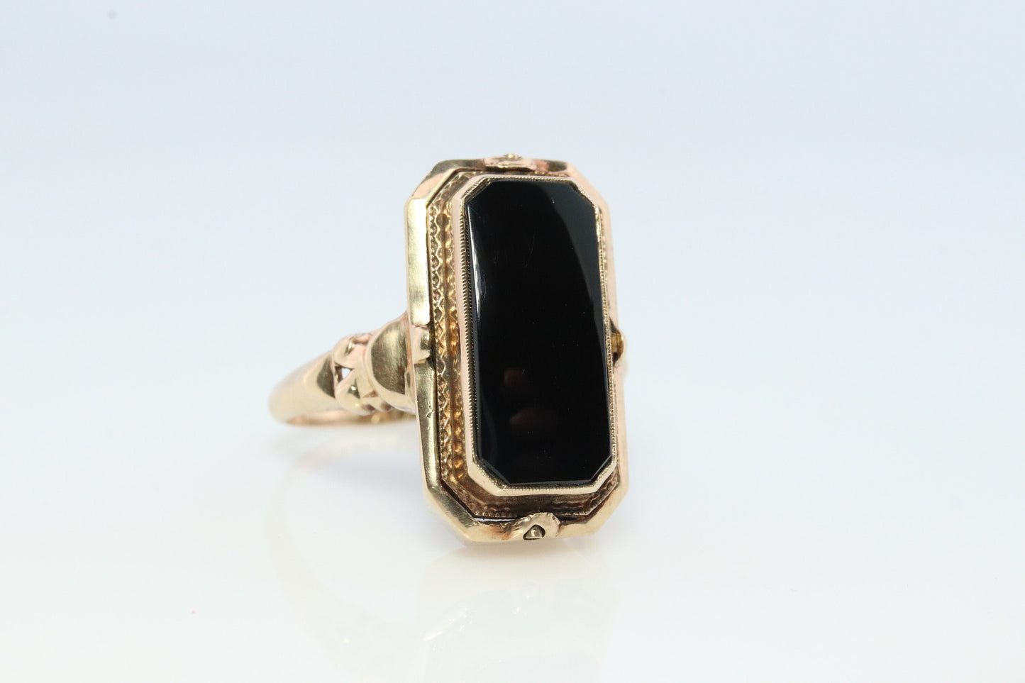 10k Onyx and Cameo Diamond Reversible Ring. Victorian Locket / Reverso Ring. 10k Yellow Gold Reverso signet ring.