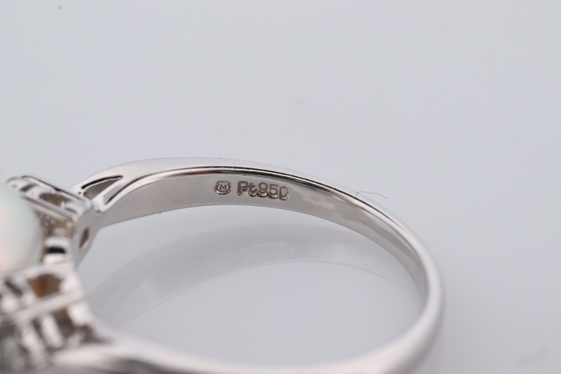 Mikimoto Ring. Vintage Platinum Mikimoto Pearl and Diamond Solitaire. PT950 Mikimoto Large Pearl Ring.