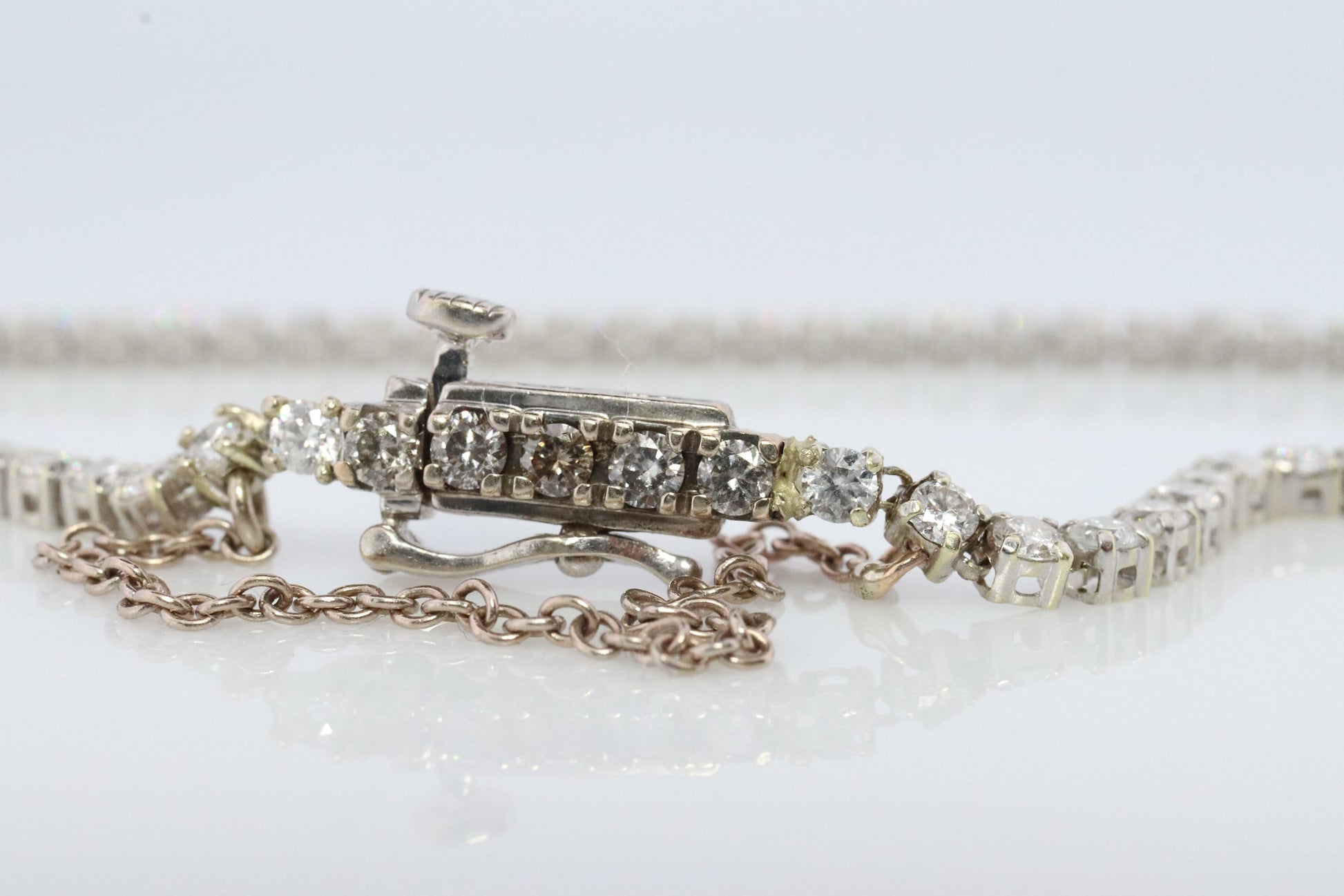 14k Diamond Tennis Bracelet. 14k Delicate Round diamond Tennis bracelet. 2 1/4 CTW Lab Diamonds.