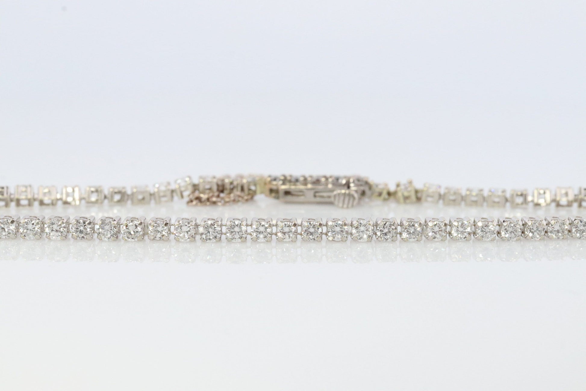 14k Diamond Tennis Bracelet. 14k Delicate Round diamond Tennis bracelet. 2 1/4 CTW Lab Diamonds.