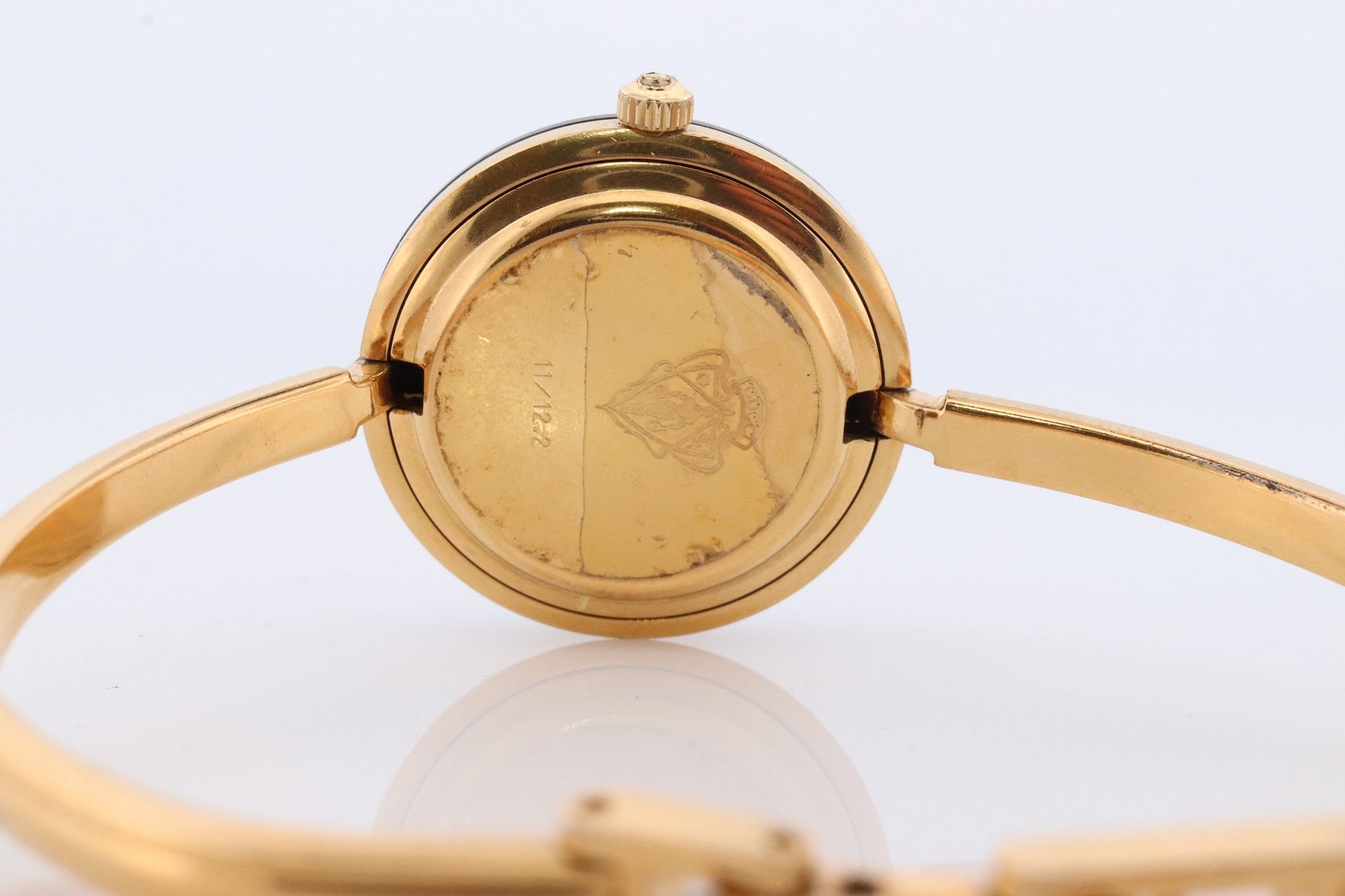 Genuine GUCCI 11/12.3 Watch. Vintage Ladies Gucci Change Bezel Watch.