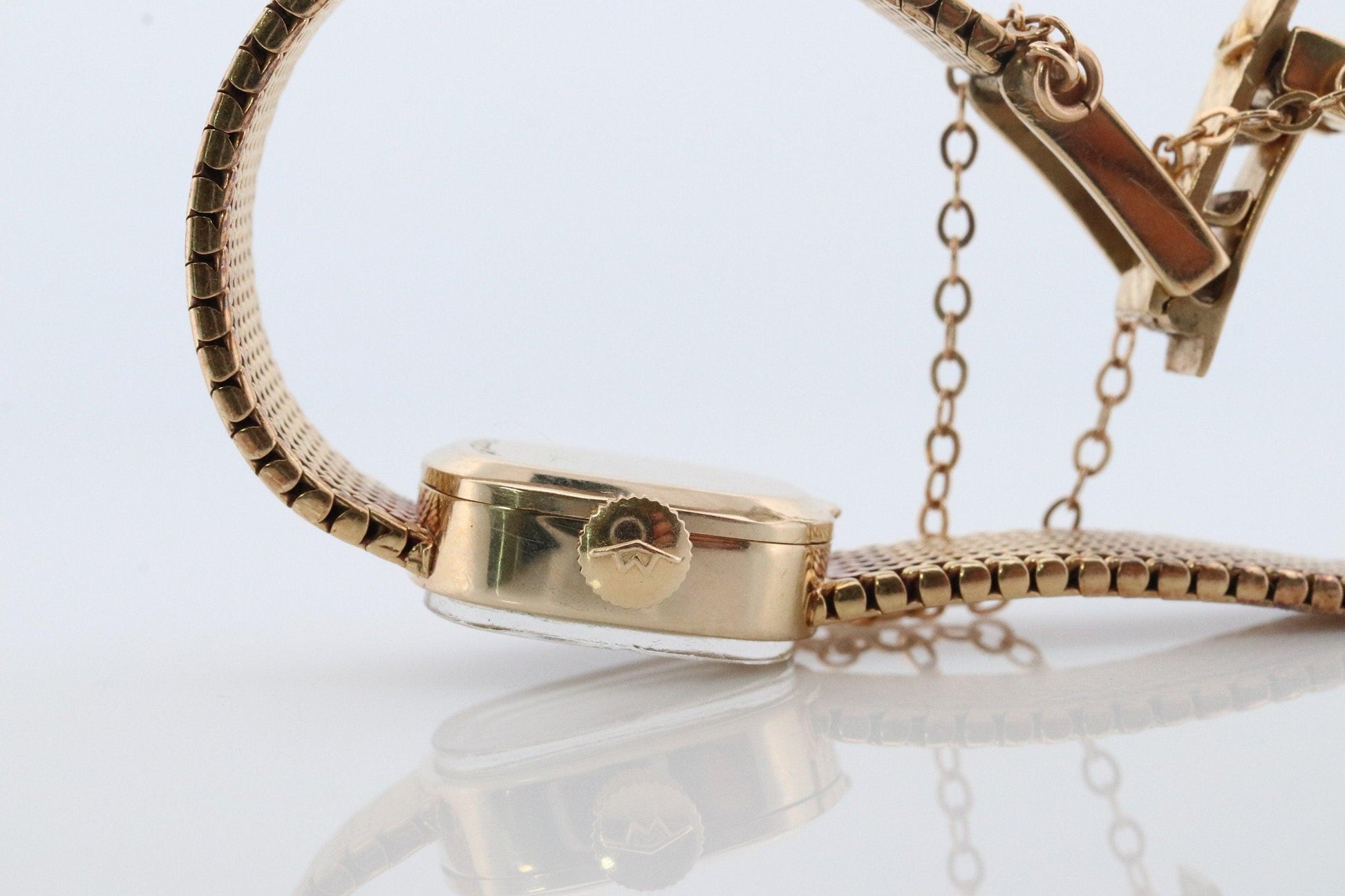 14k MOVADO Mechanical Watch. Movado Vintage Ladies watch with 14k Gold Mesh Brac