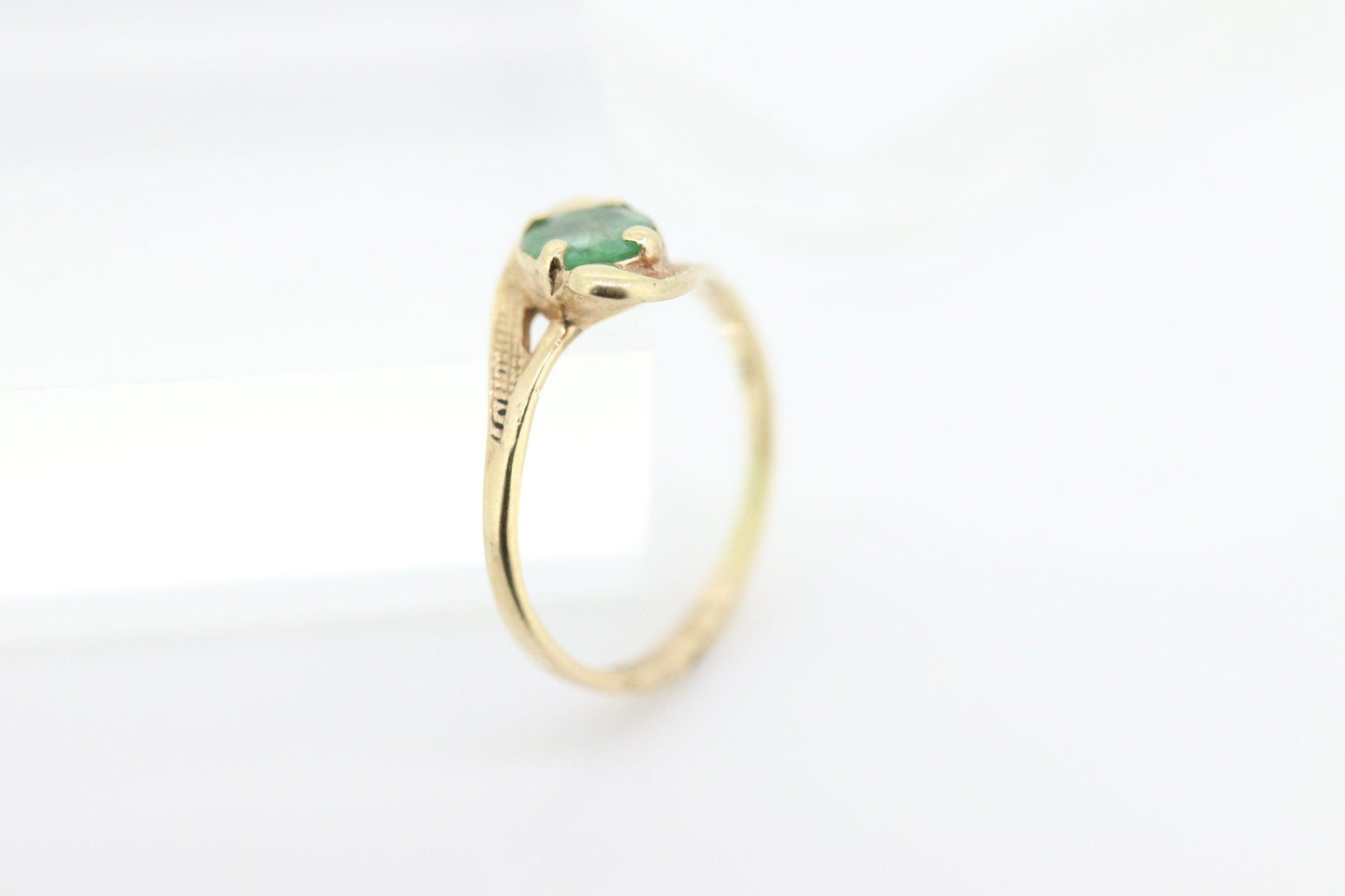 14k Oval Natural Emerald Yellow gold bypass ring. Genuine Natural Emerald Ring.
