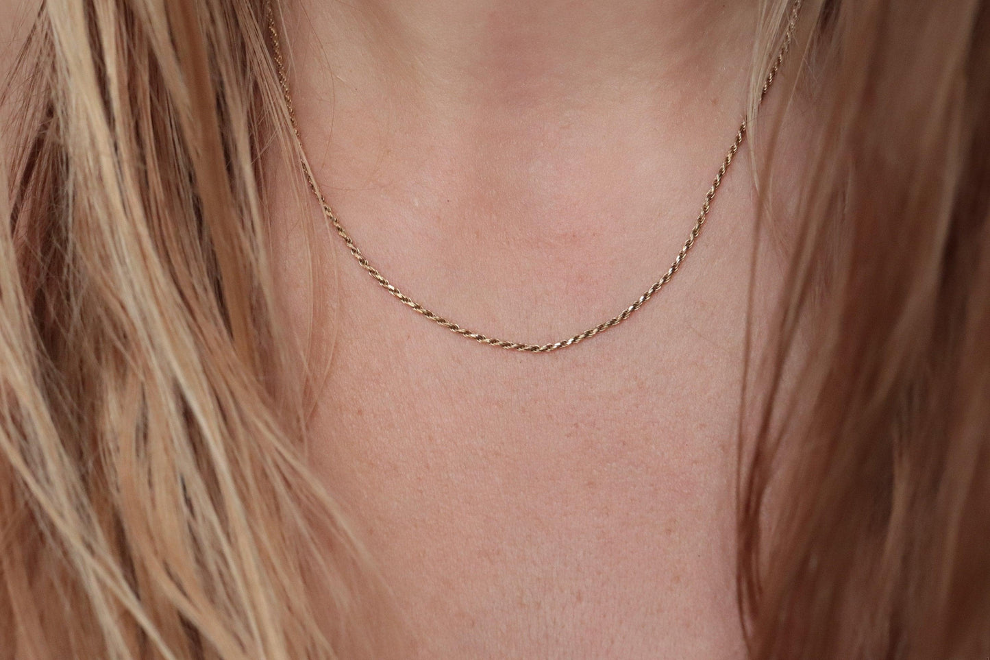 14k Rope Necklace. 14k Long Rope Necklace. 3.5grams 16in length 1.5mm width