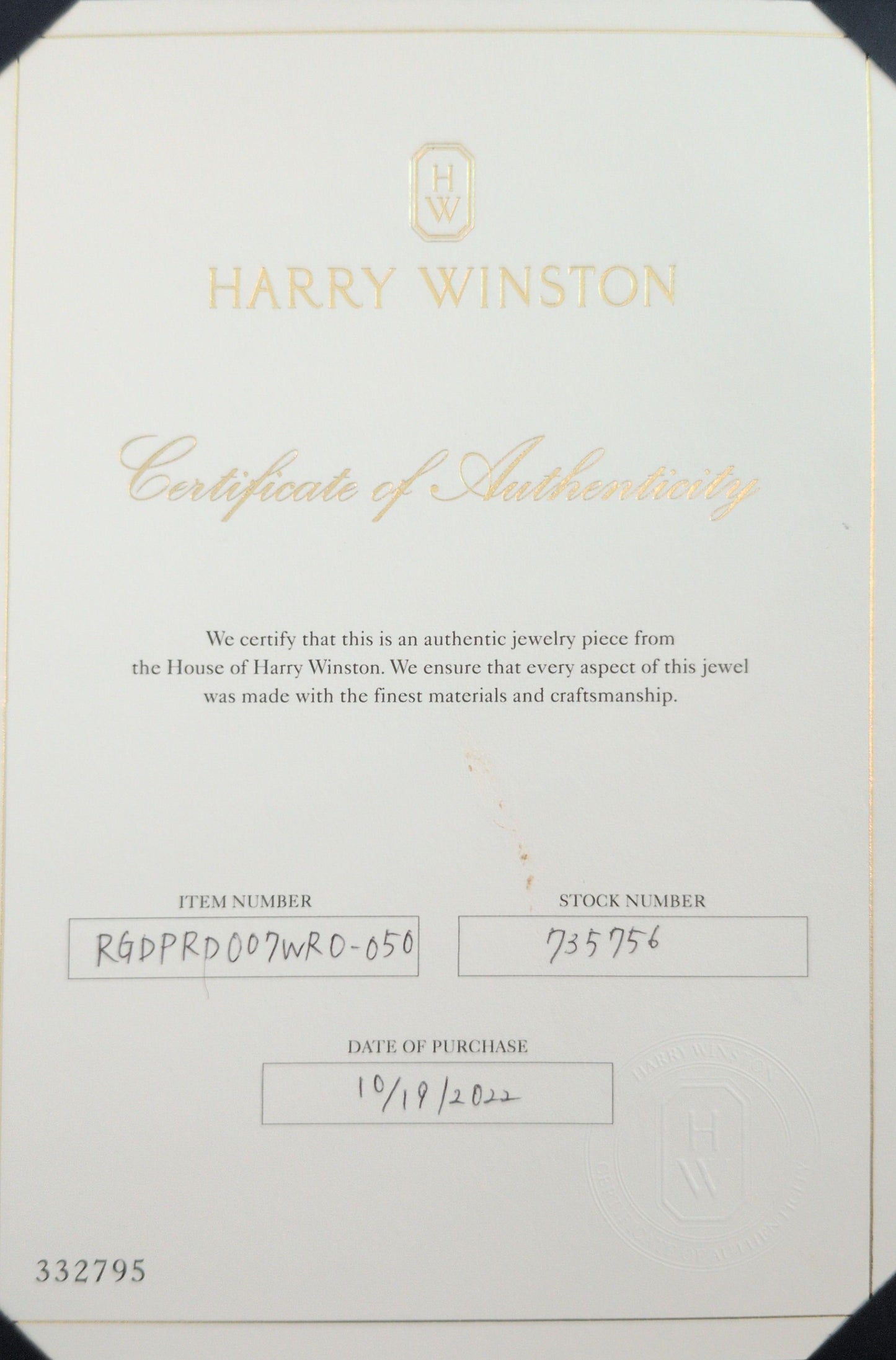 Harry Winston Diamond Ring. Round Diamond Engagement Solitaire PT950 Platinum.