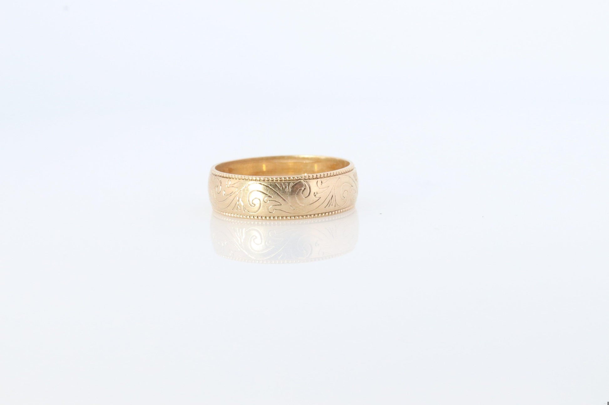 9k Wide Band. 9k / 10k Wide Floral engraved band. Made in London UK England 1994