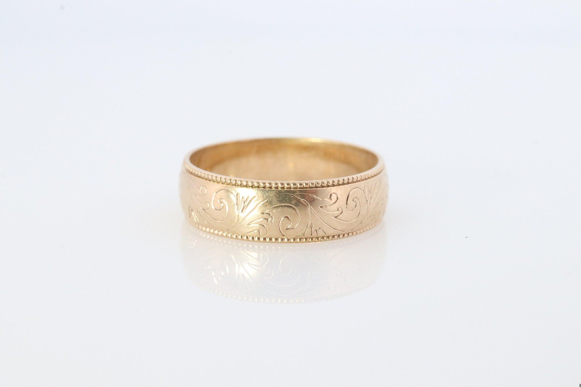 9k Wide Band. 9k / 10k Wide Floral engraved band. Made in London UK England 1994