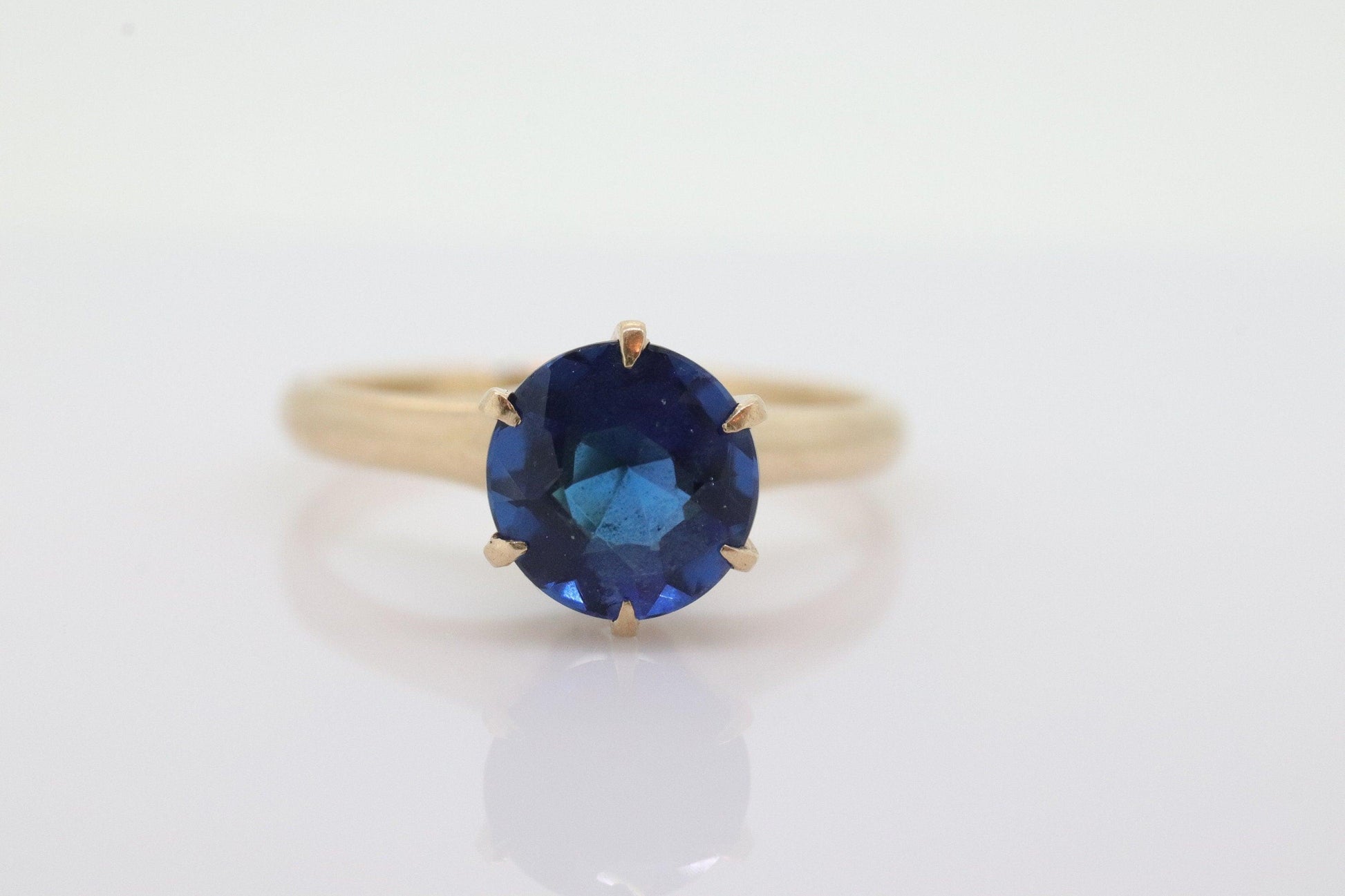 Antique Allsopp Brothers ring. 10k Blue SAPPHIRE victorian prong set.