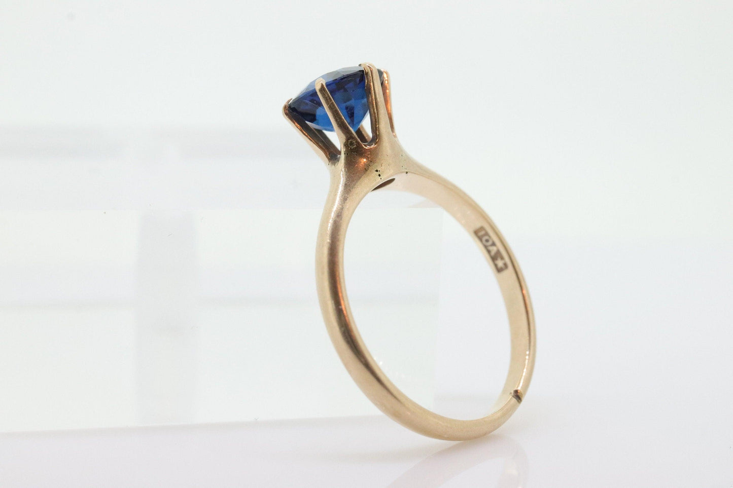Antique Allsopp Brothers ring. 10k Blue SAPPHIRE victorian prong set.