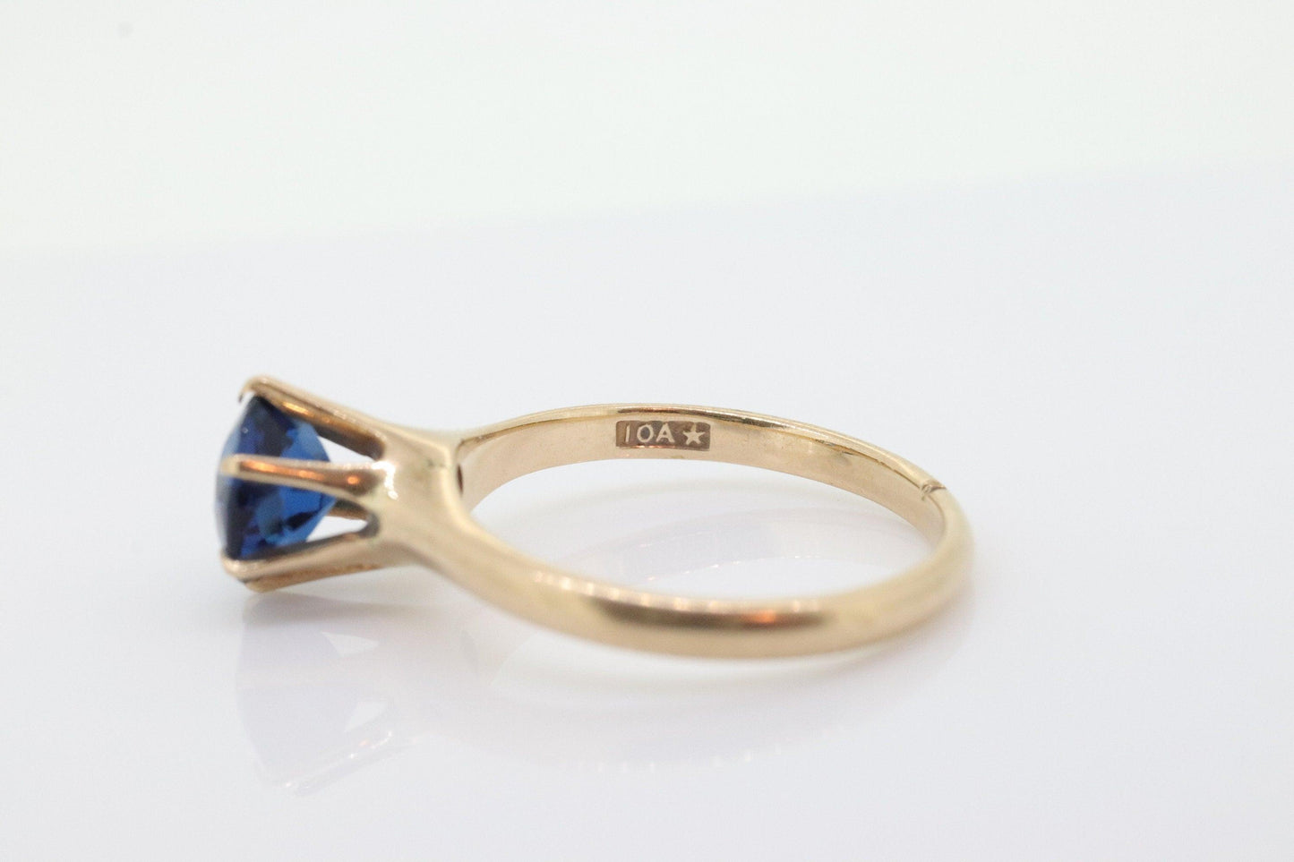 Antique Allsopp Brothers ring. 10k Blue SAPPHIRE victorian prong set.