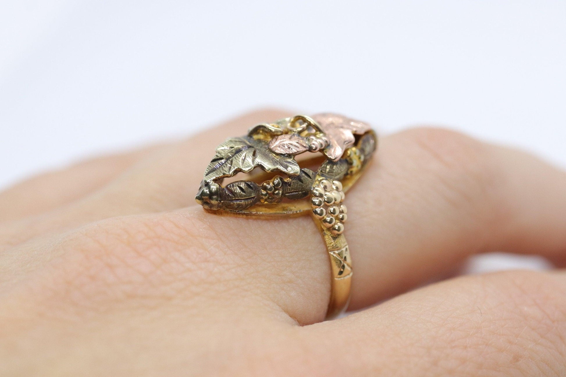 Black Hills Gold Ring. 10k Multi-Tone Black Hills Gold Statement Ring.