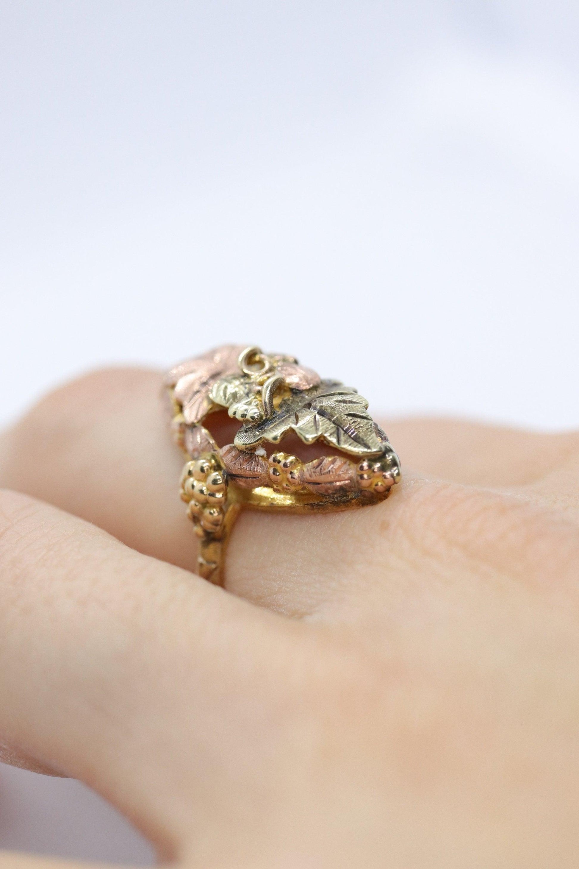 Black Hills Gold Ring. 10k Multi-Tone Black Hills Gold Statement Ring.