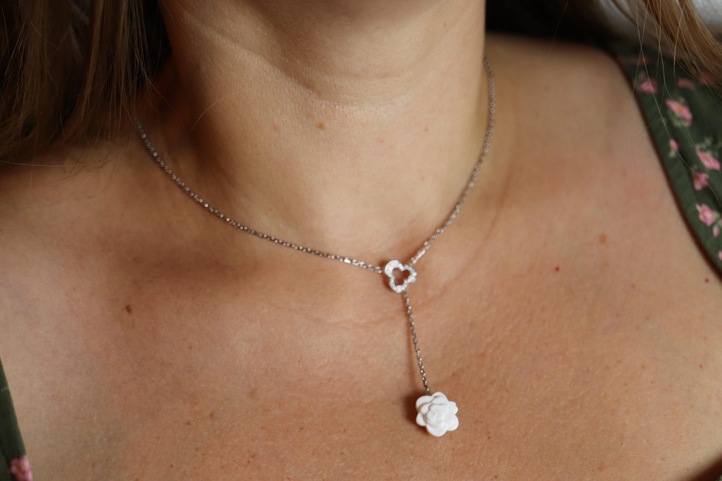Chanel Camelia Necklace. Genuine CHANEL 18k 750 Camelia Chalcedony Drop Pendant.
