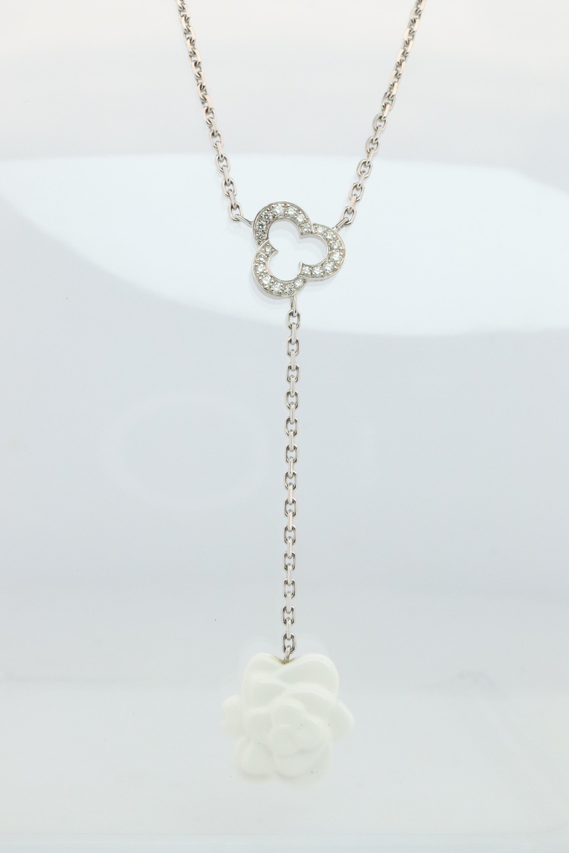 Chanel Camelia Necklace. Genuine CHANEL 18k 750 Camelia Chalcedony Drop Pendant.