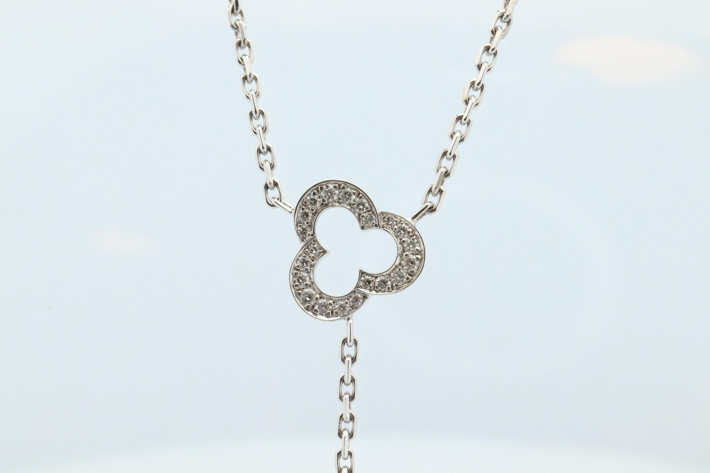 Chanel Camelia Necklace. Genuine CHANEL 18k 750 Camelia Chalcedony Drop Pendant.