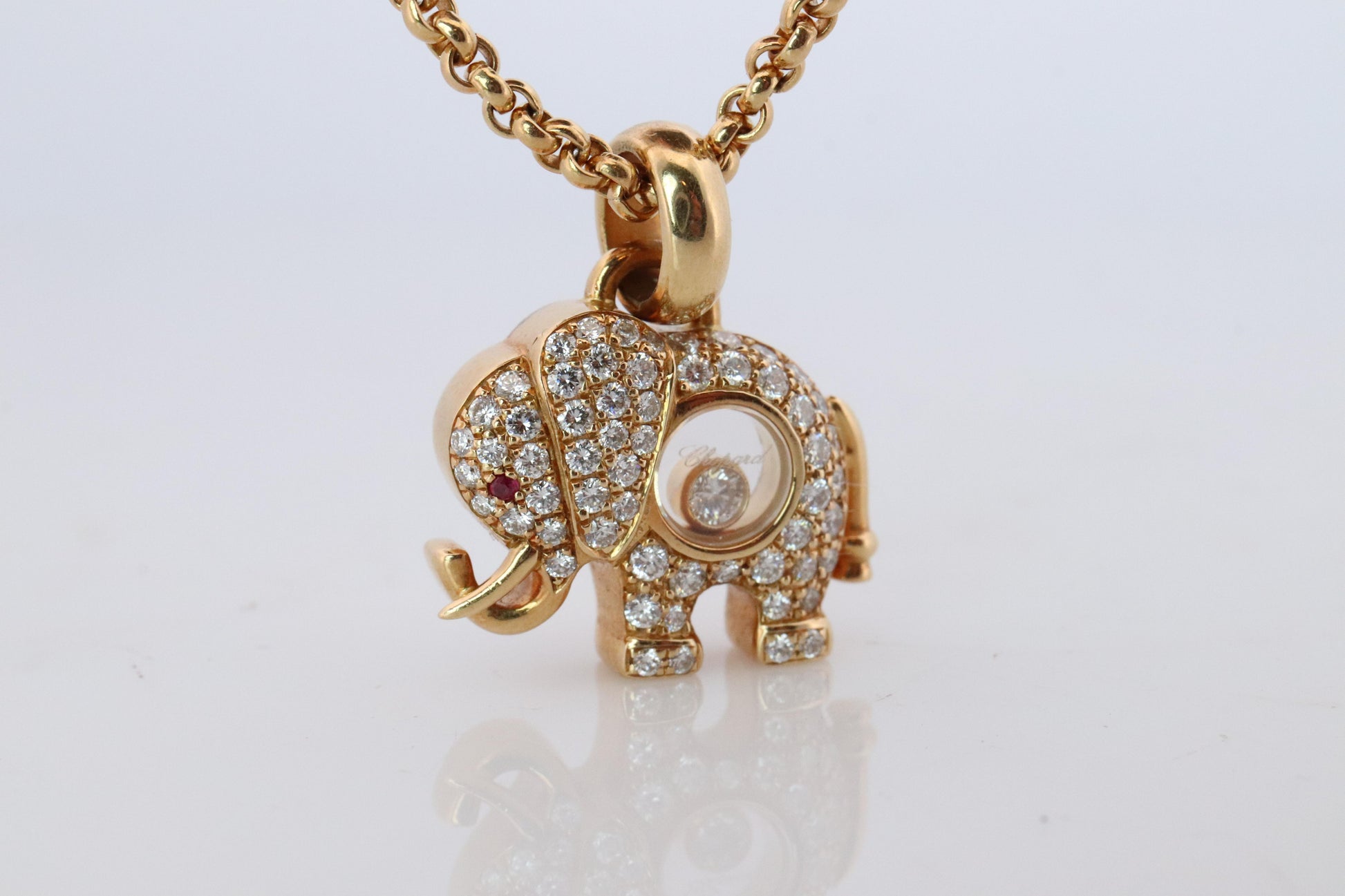 18k Chopard Happy Diamond Elephant Pendant. So Happy Chopard Necklace