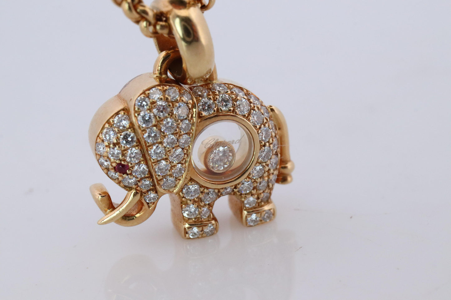 18k Chopard Happy Diamond Elephant Pendant. So Happy Chopard Necklace