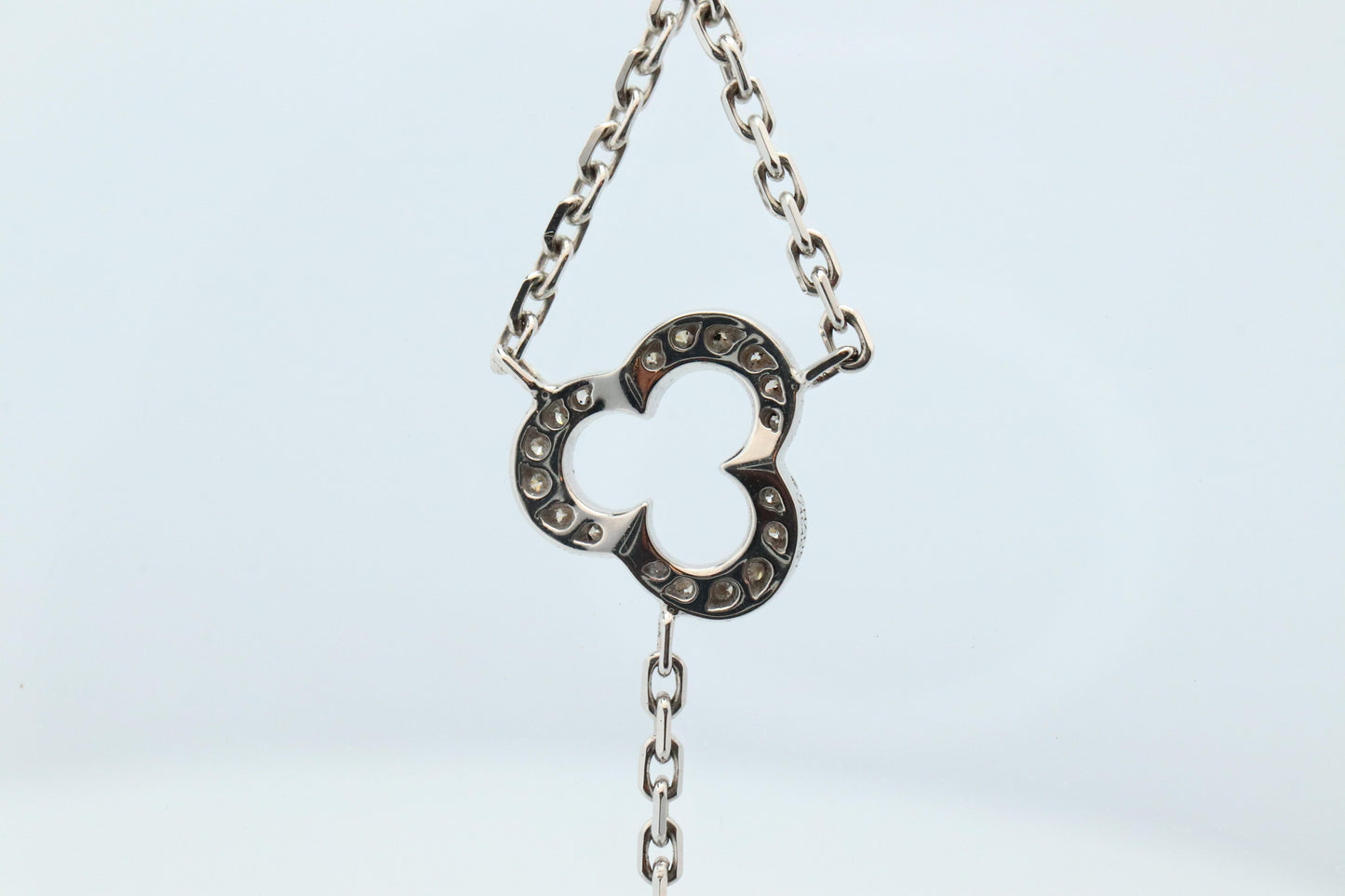 Chanel Camelia Necklace. Genuine CHANEL 18k 750 Camelia Chalcedony Drop Pendant.